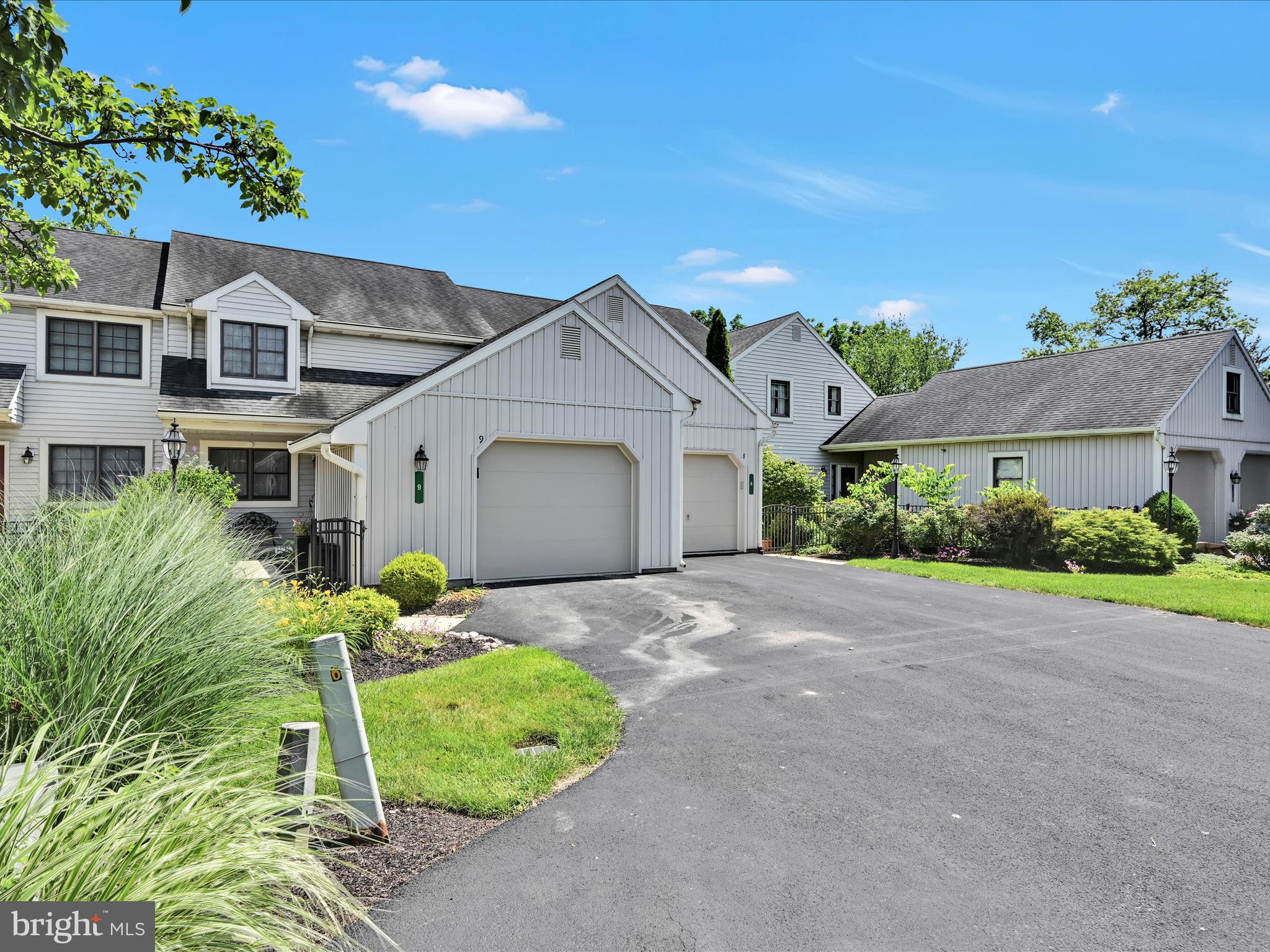 9 SHYBROOK COURT