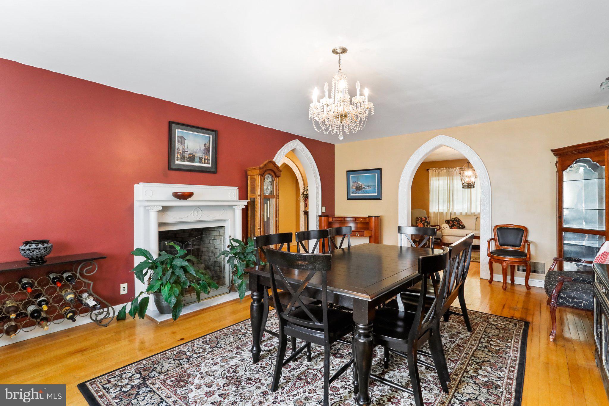 WEST SIDE - Residential