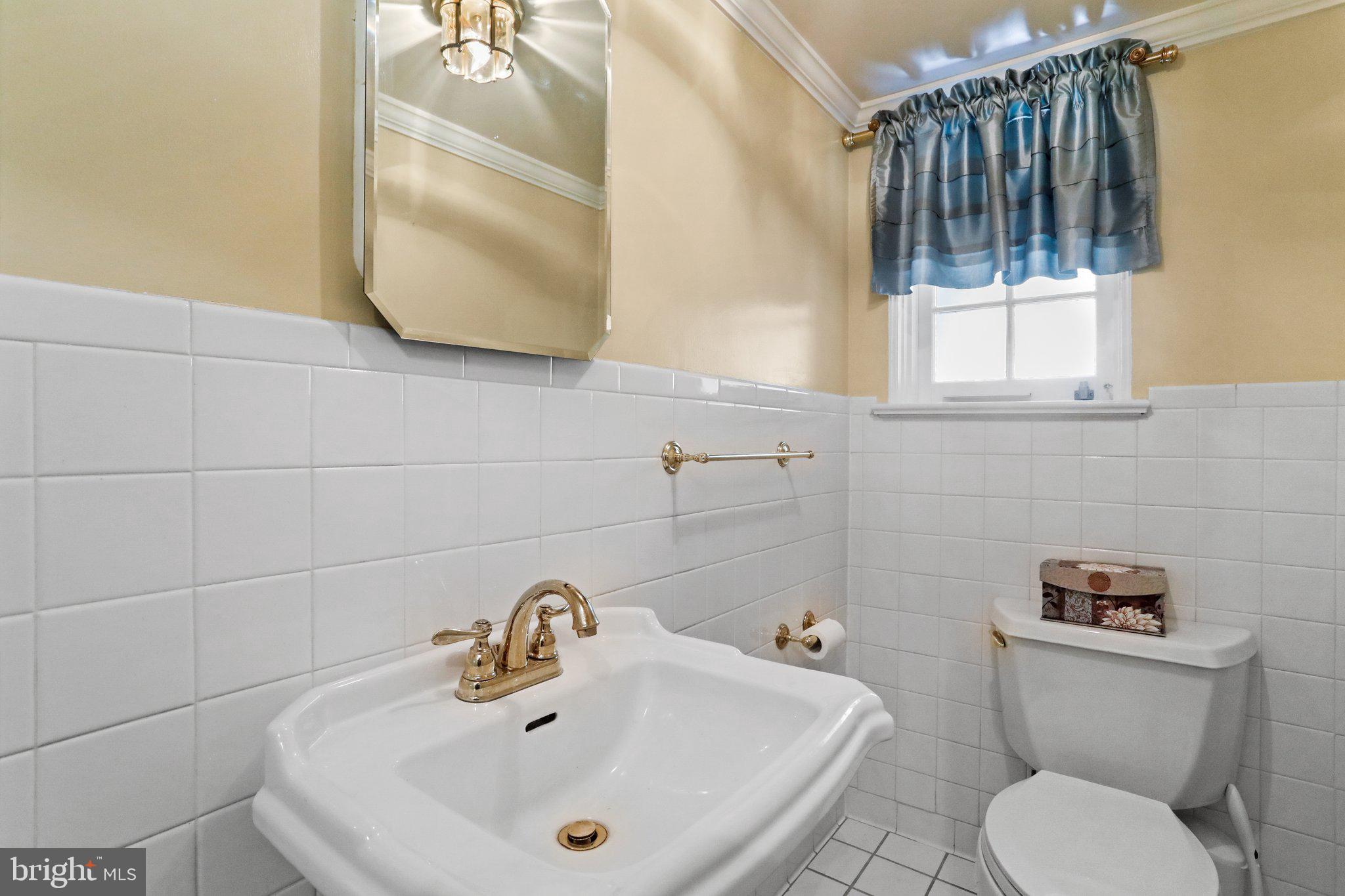 WEST SIDE - Residential