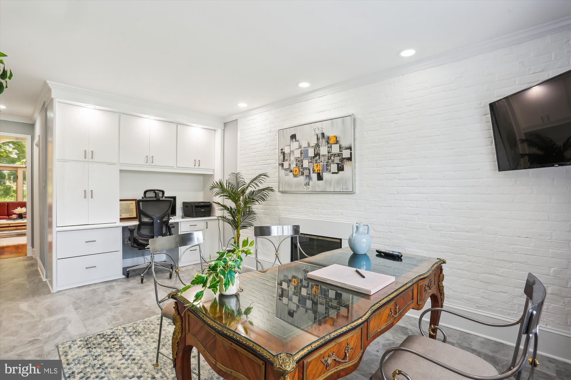 KEMP MILL FARMS - Residential