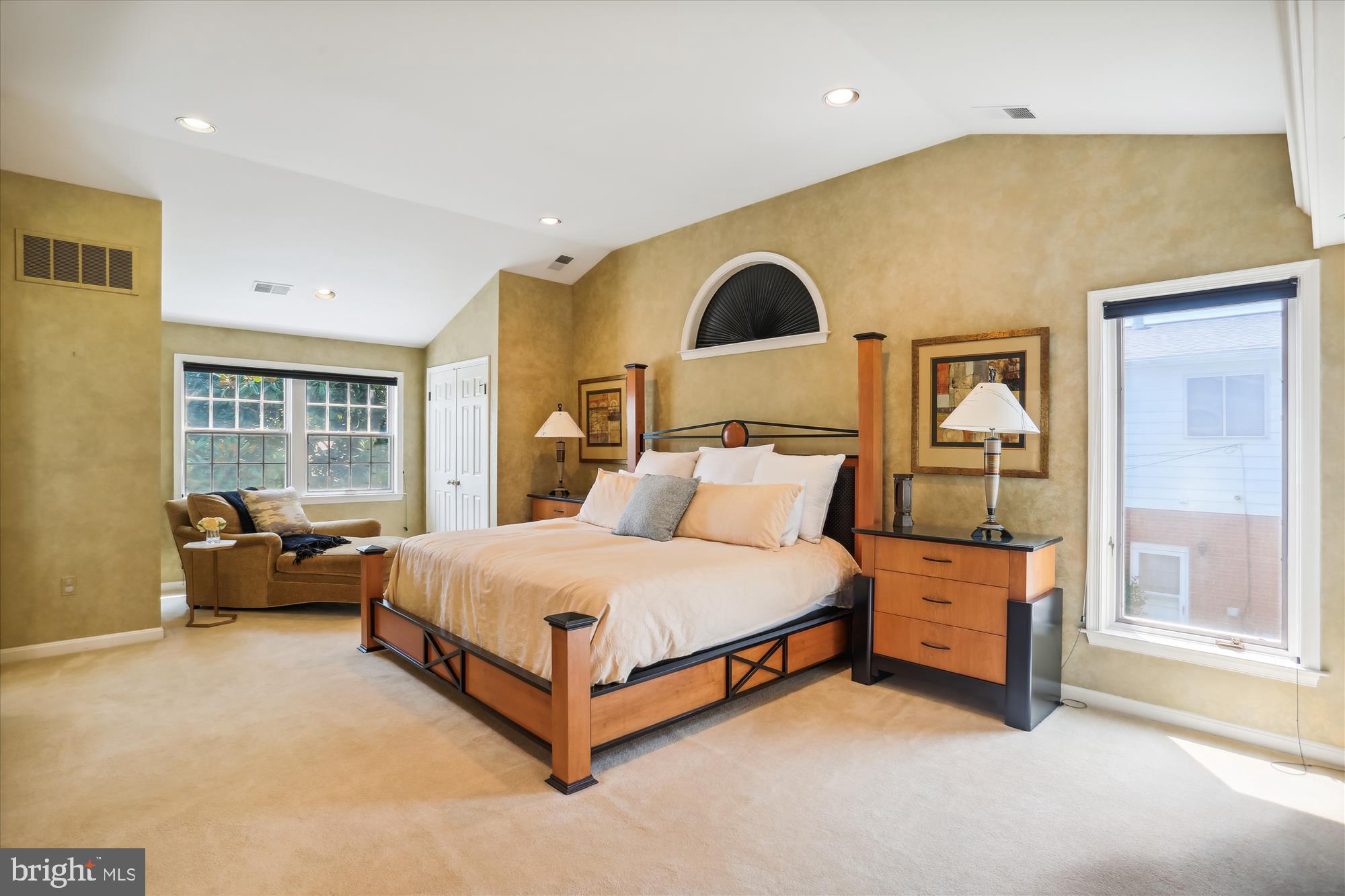 KEMP MILL FARMS - Residential