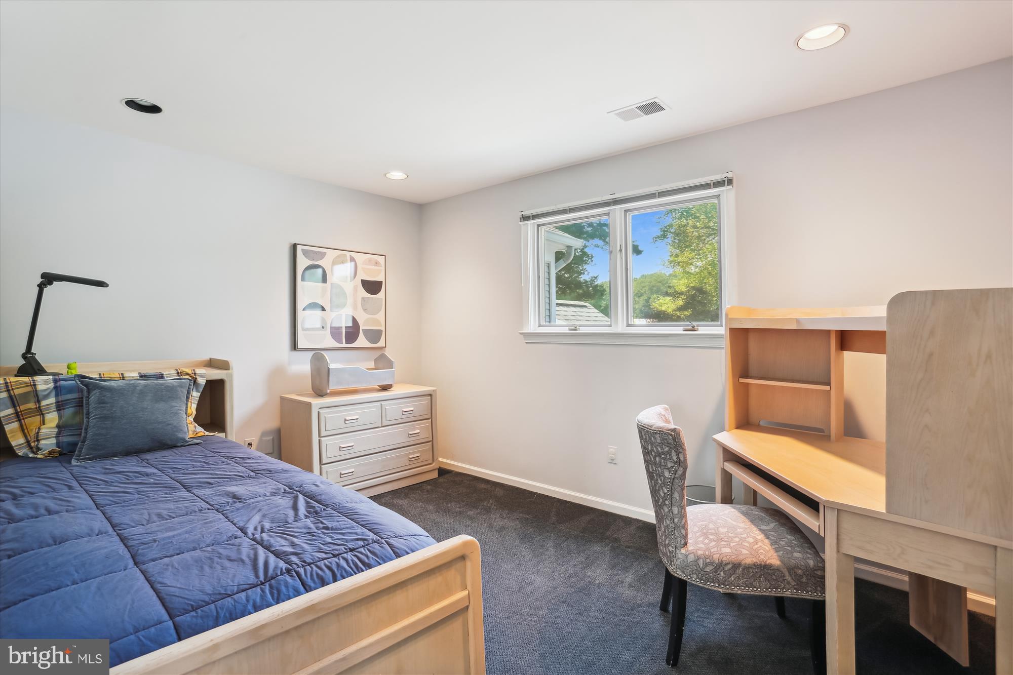 KEMP MILL FARMS - Residential