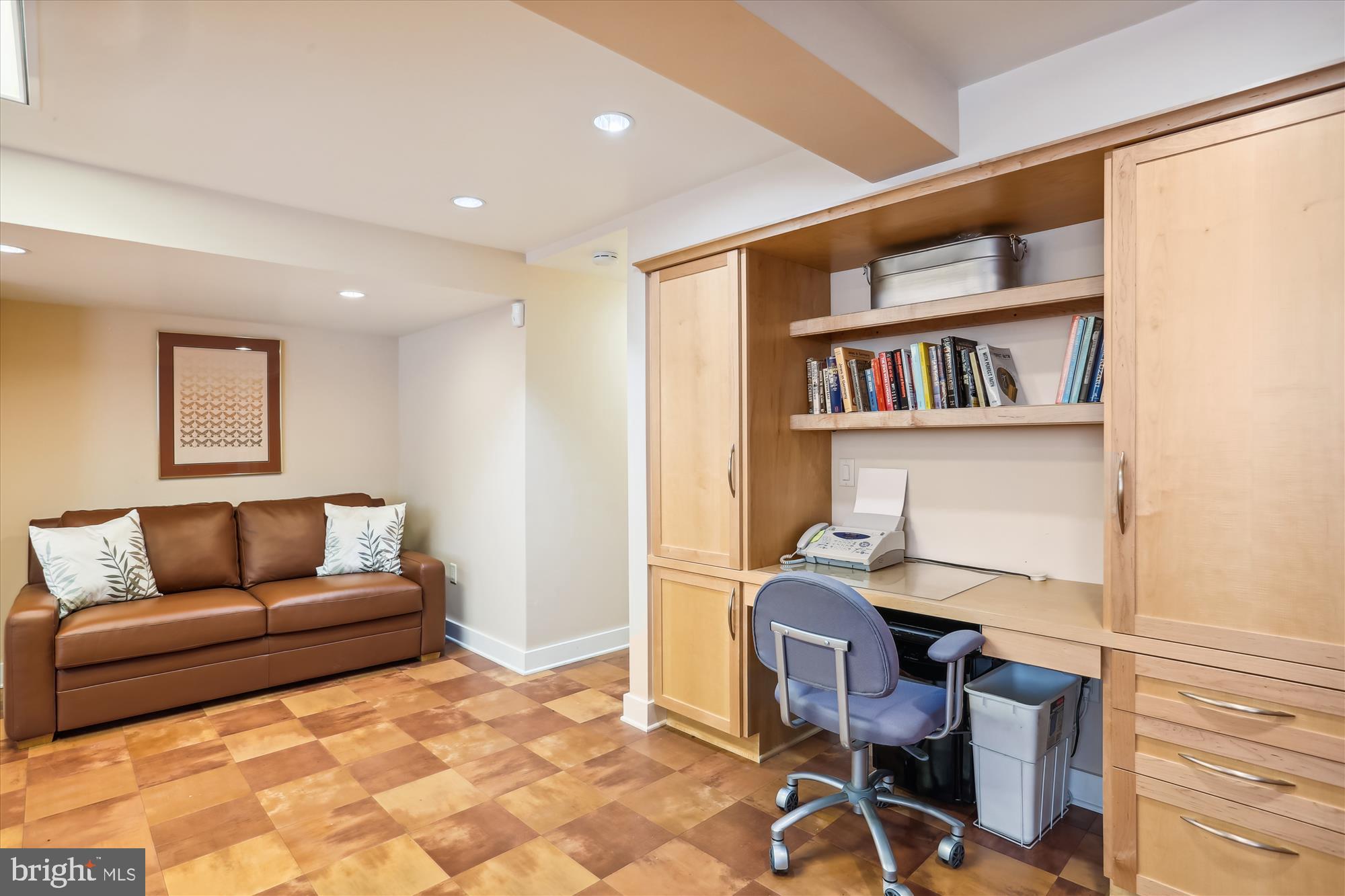 KEMP MILL FARMS - Residential