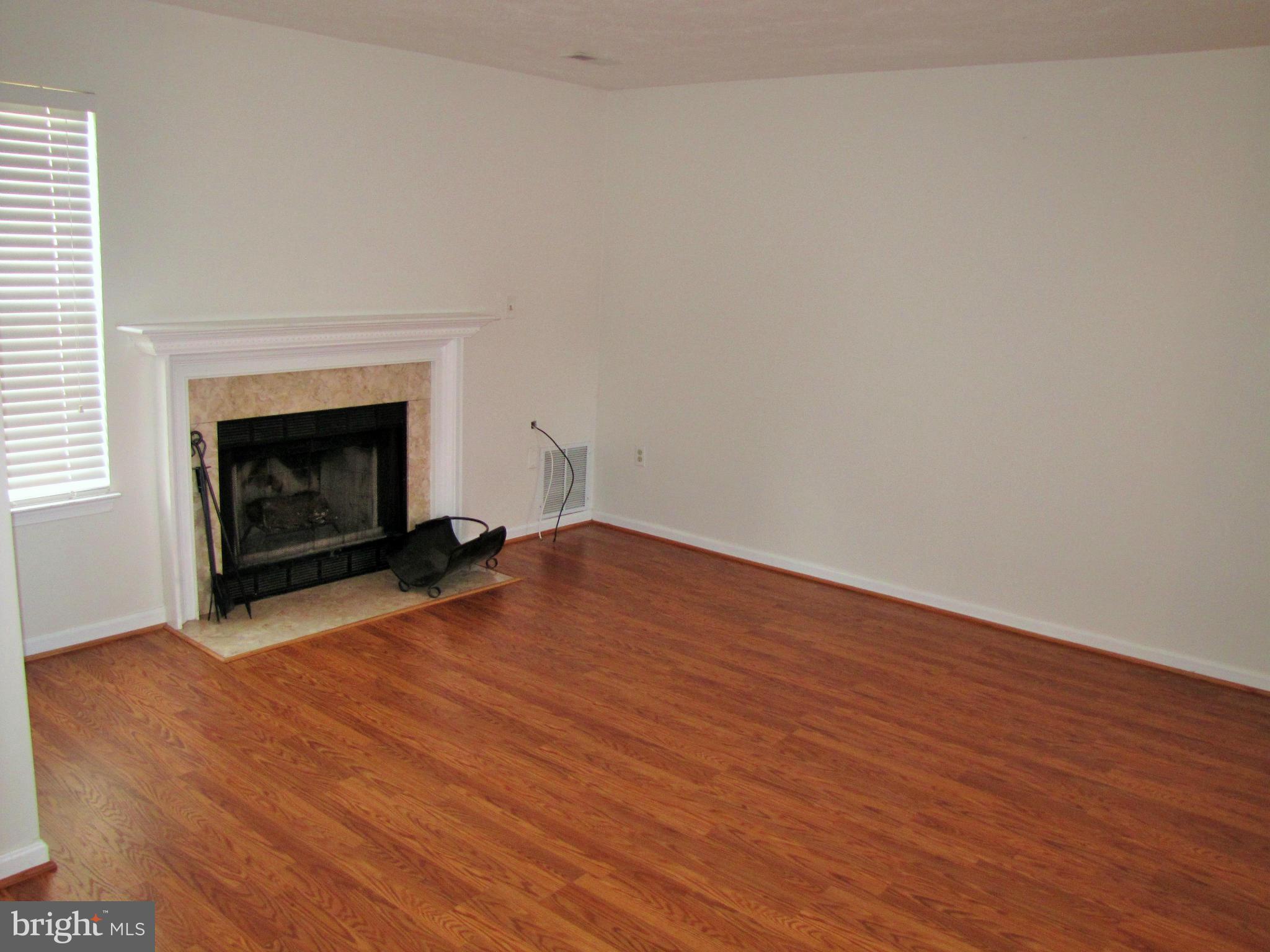 SOUTHRIDGE TOWNHOUSES - Residential Lease