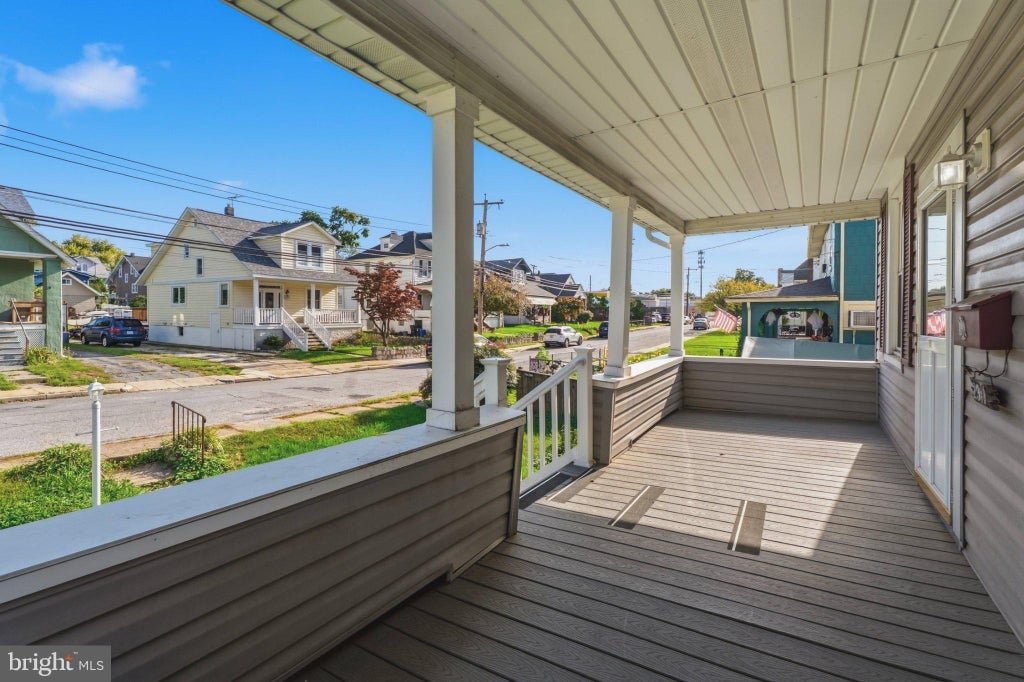 Photo of 2911 Hillcrest Avenue, PARKVILLE, MD 21234 (MLS # MDBC2176978)