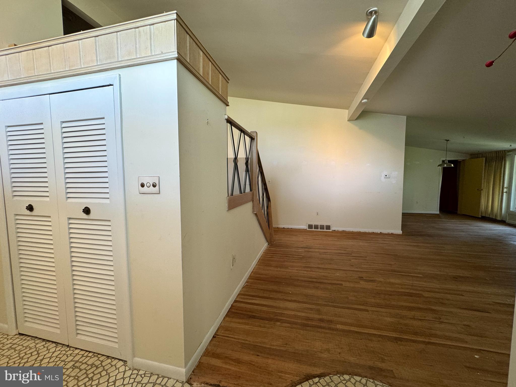 LAVEROCK - Residential