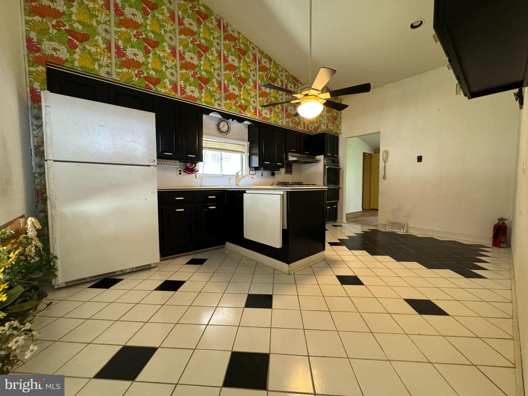 LAVEROCK - Residential