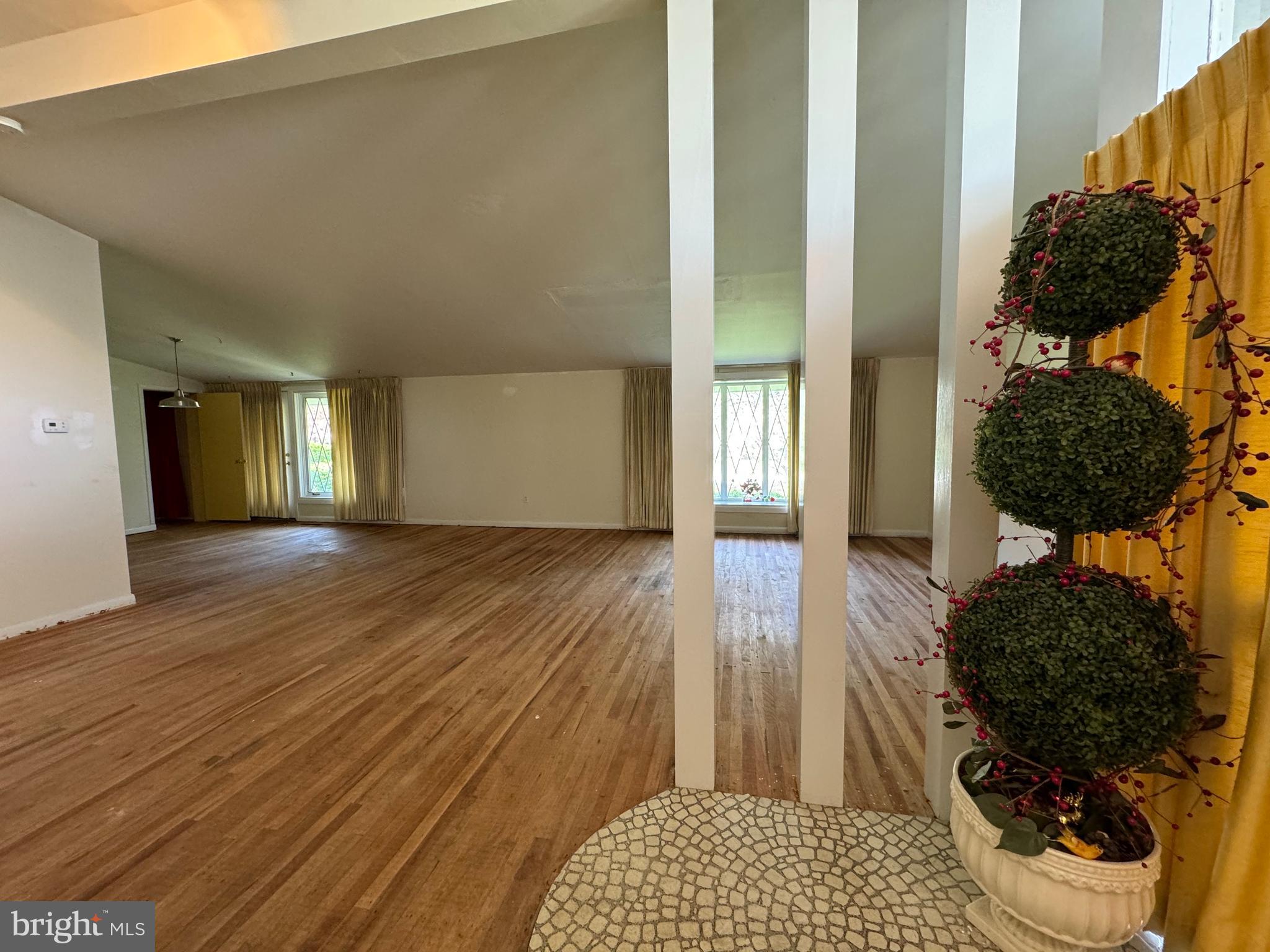 LAVEROCK - Residential