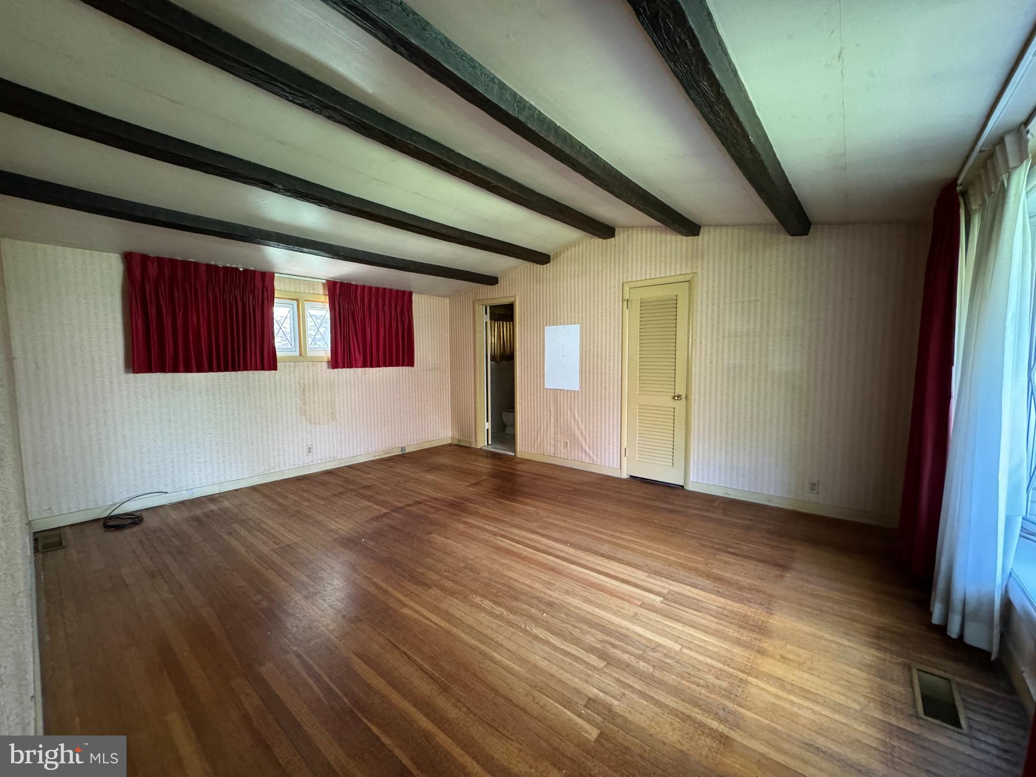 LAVEROCK - Residential