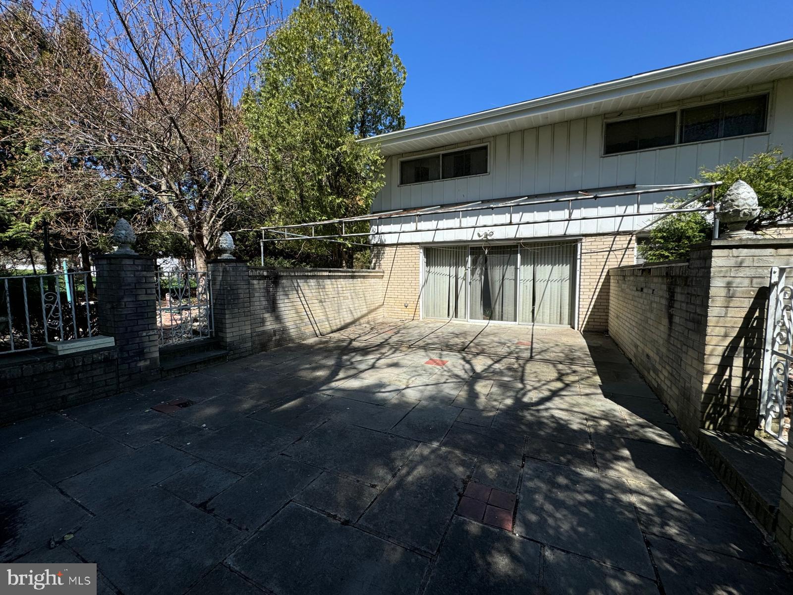 LAVEROCK - Residential