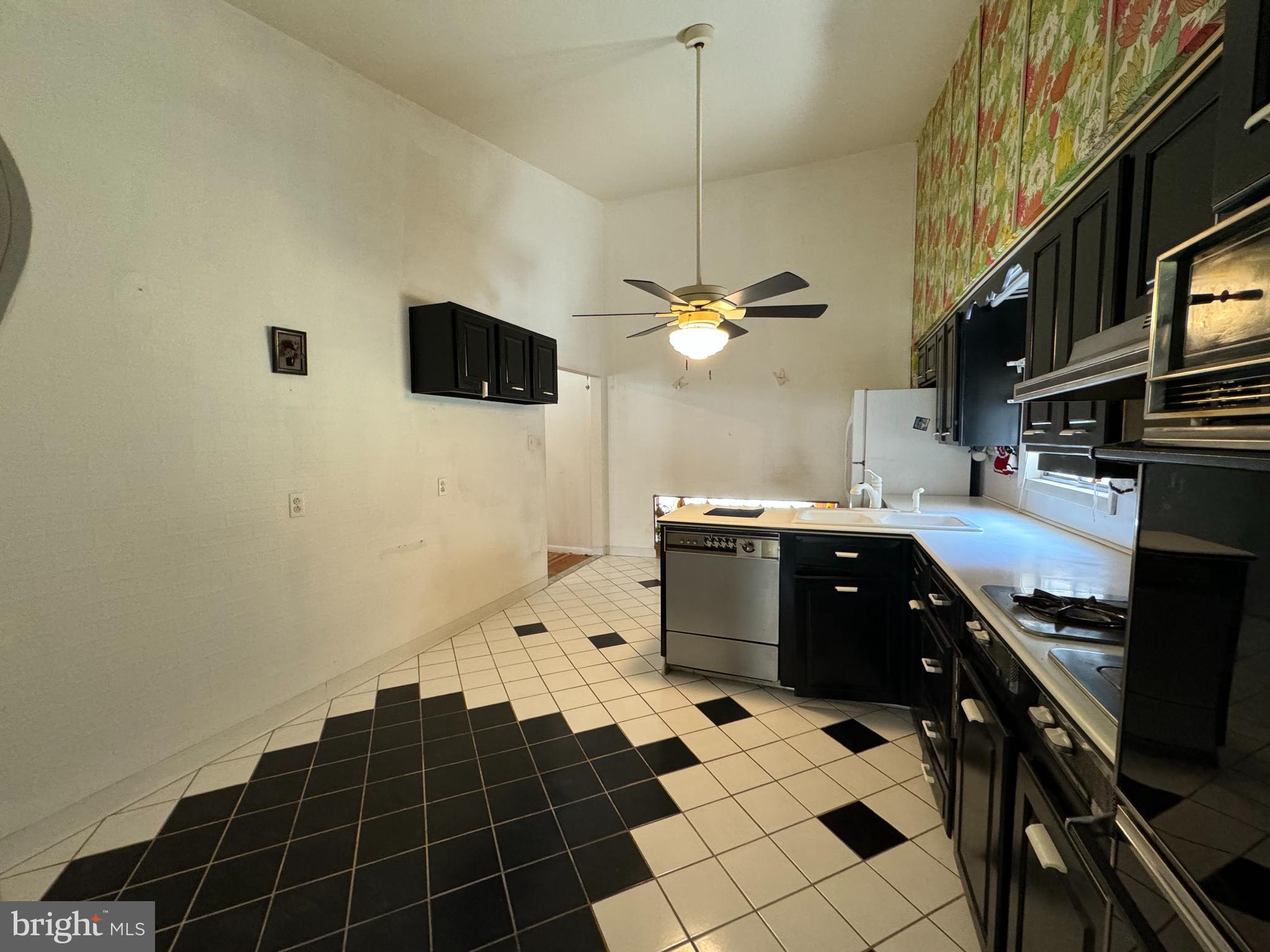 LAVEROCK - Residential