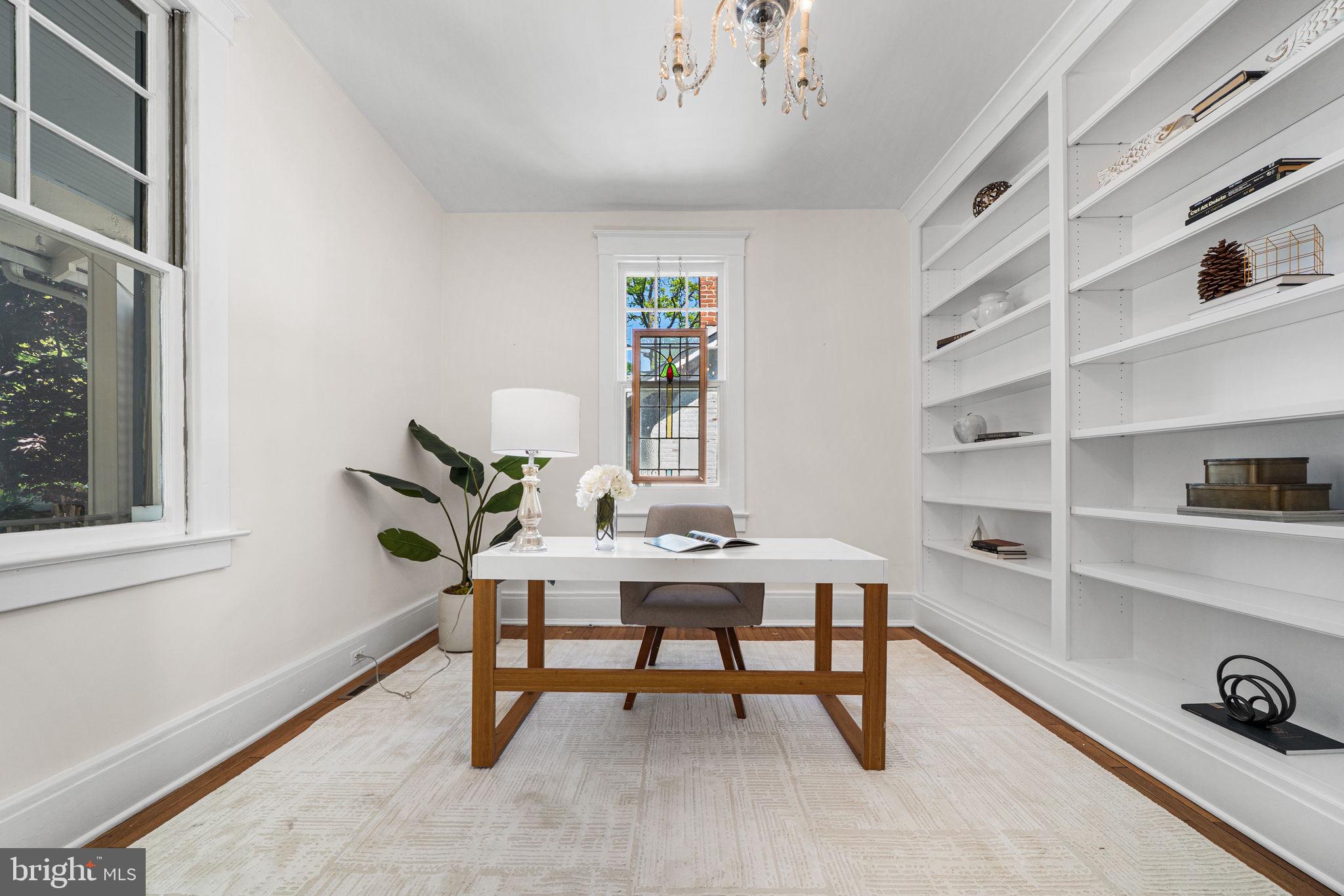 ROSEMONT - Residential