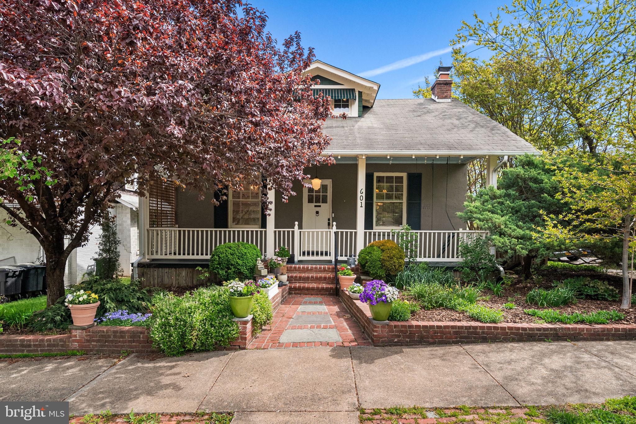 ROSEMONT - Residential