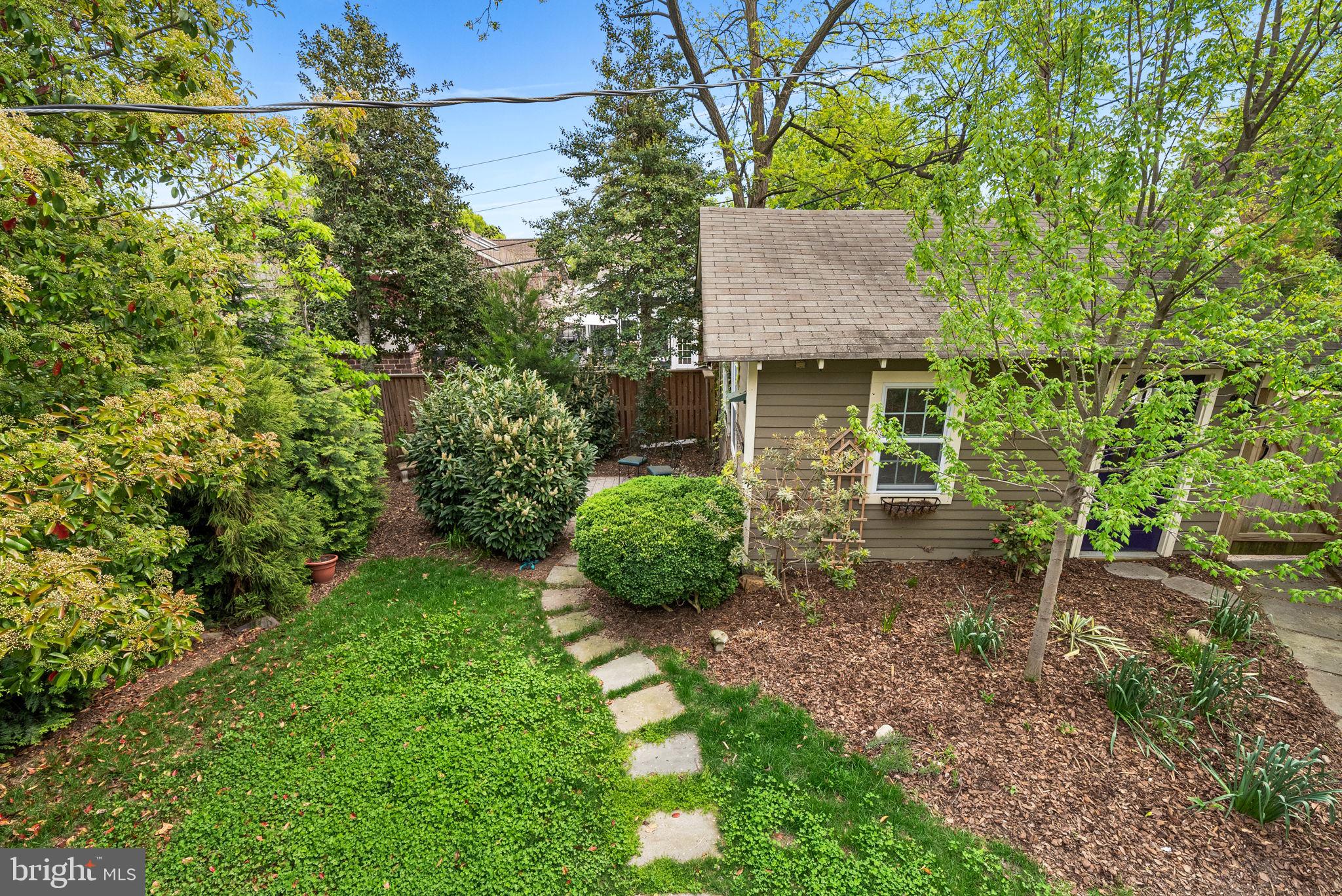 ROSEMONT - Residential