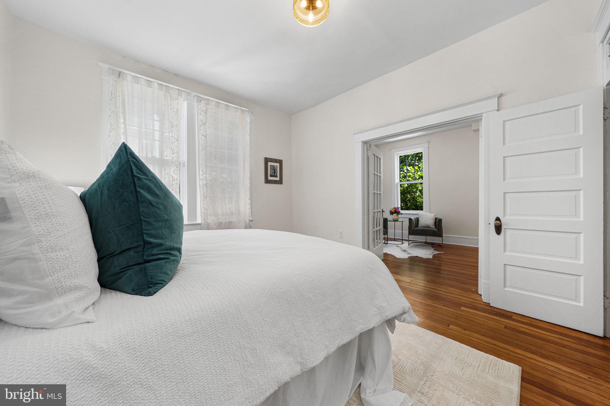 ROSEMONT - Residential