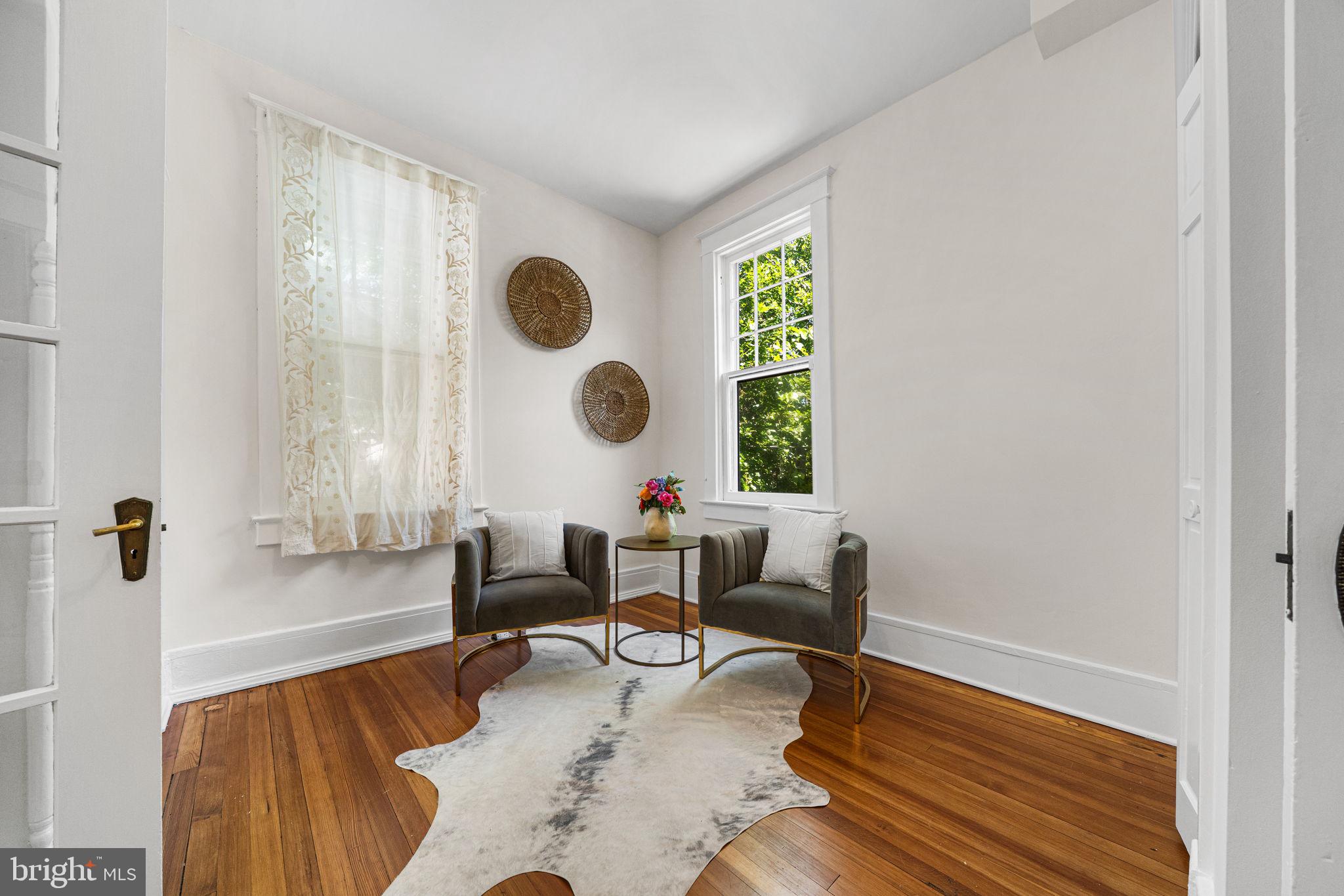 ROSEMONT - Residential