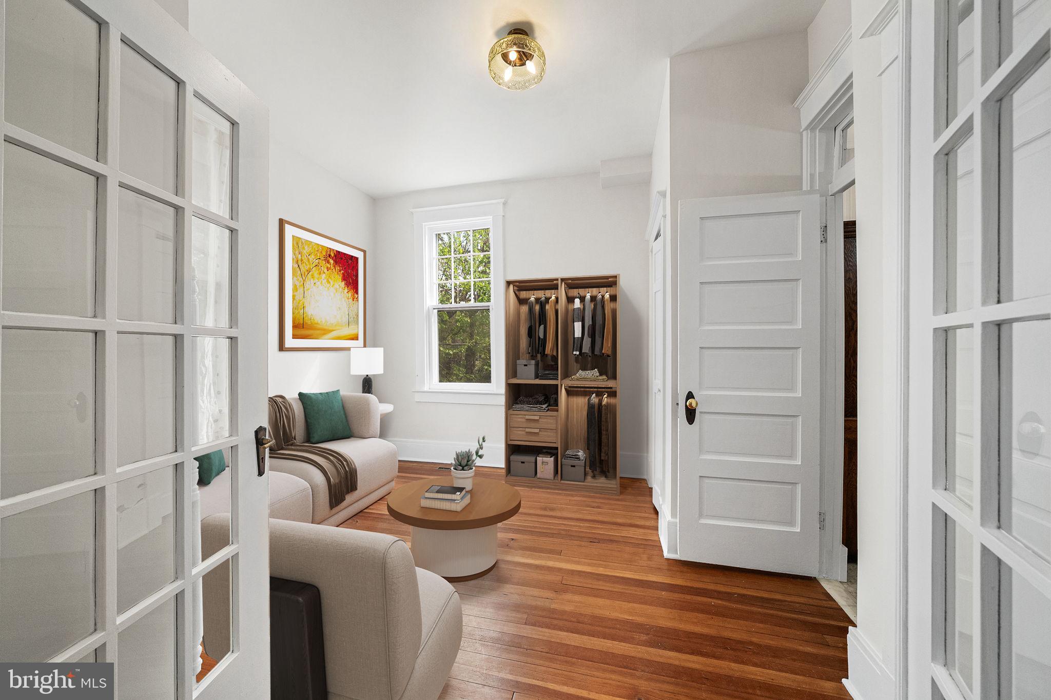 ROSEMONT - Residential