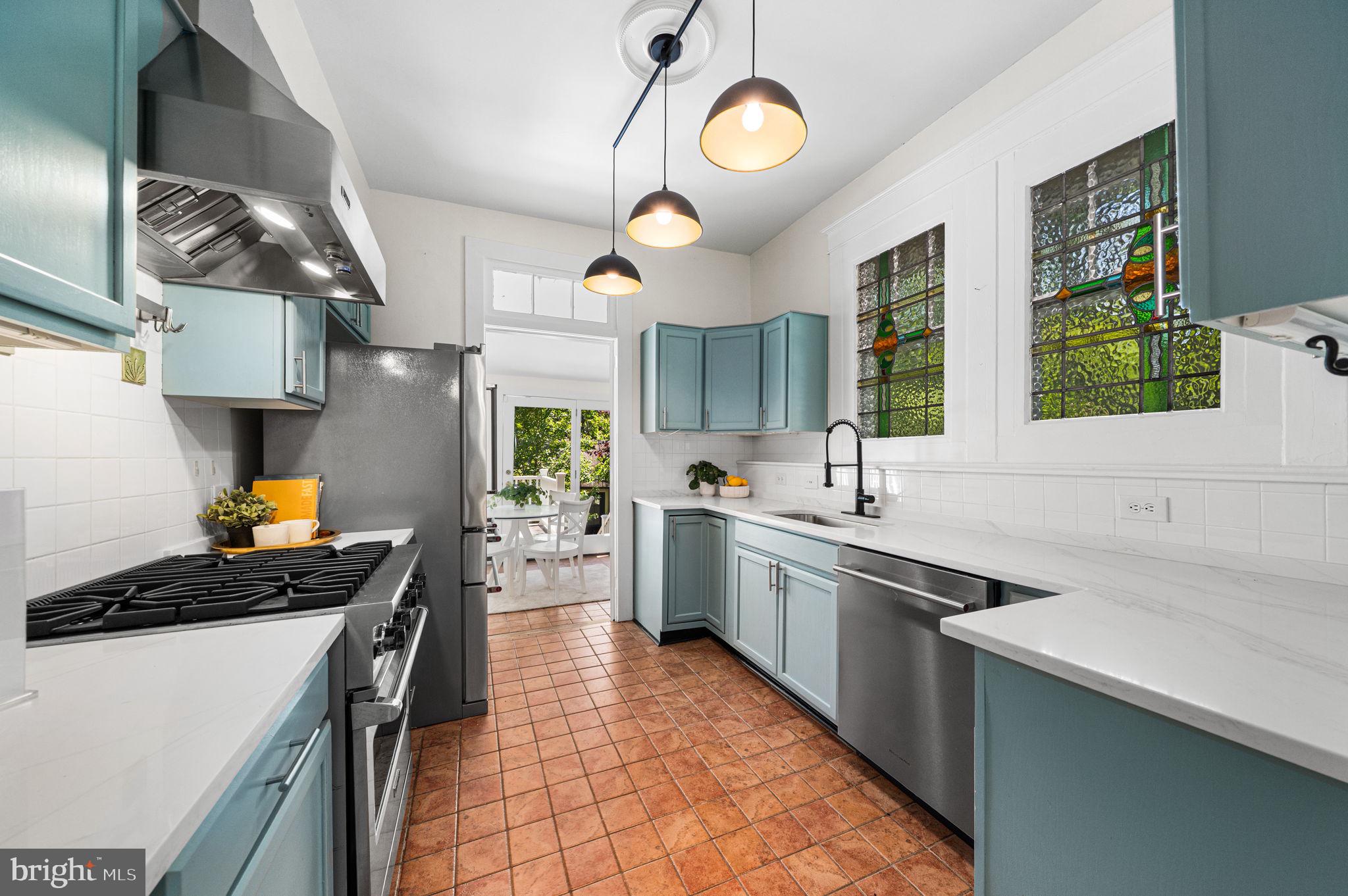 ROSEMONT - Residential