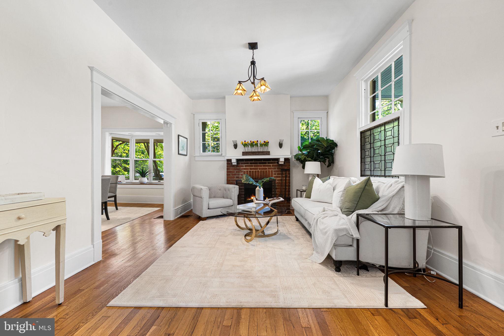 ROSEMONT - Residential