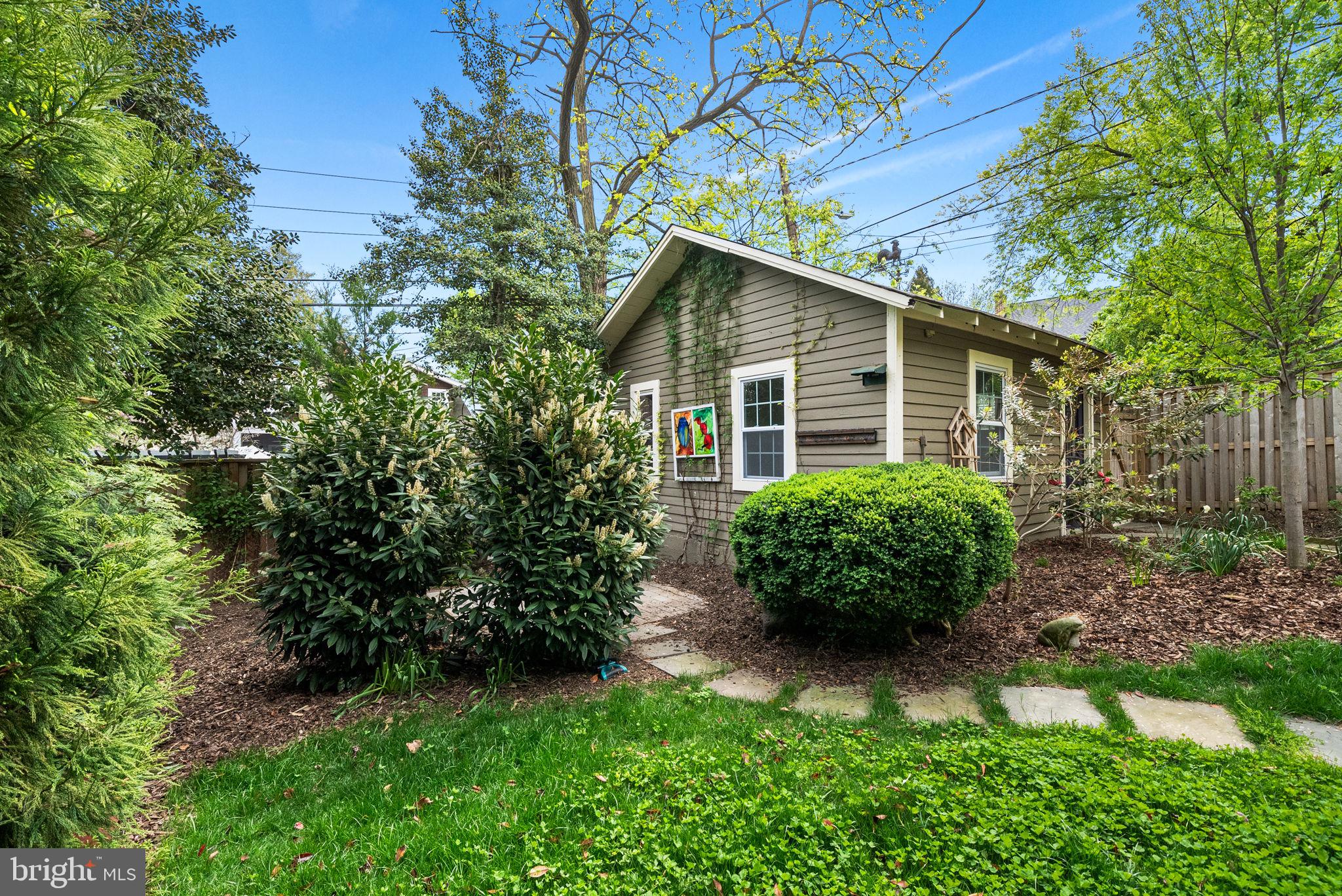 ROSEMONT - Residential