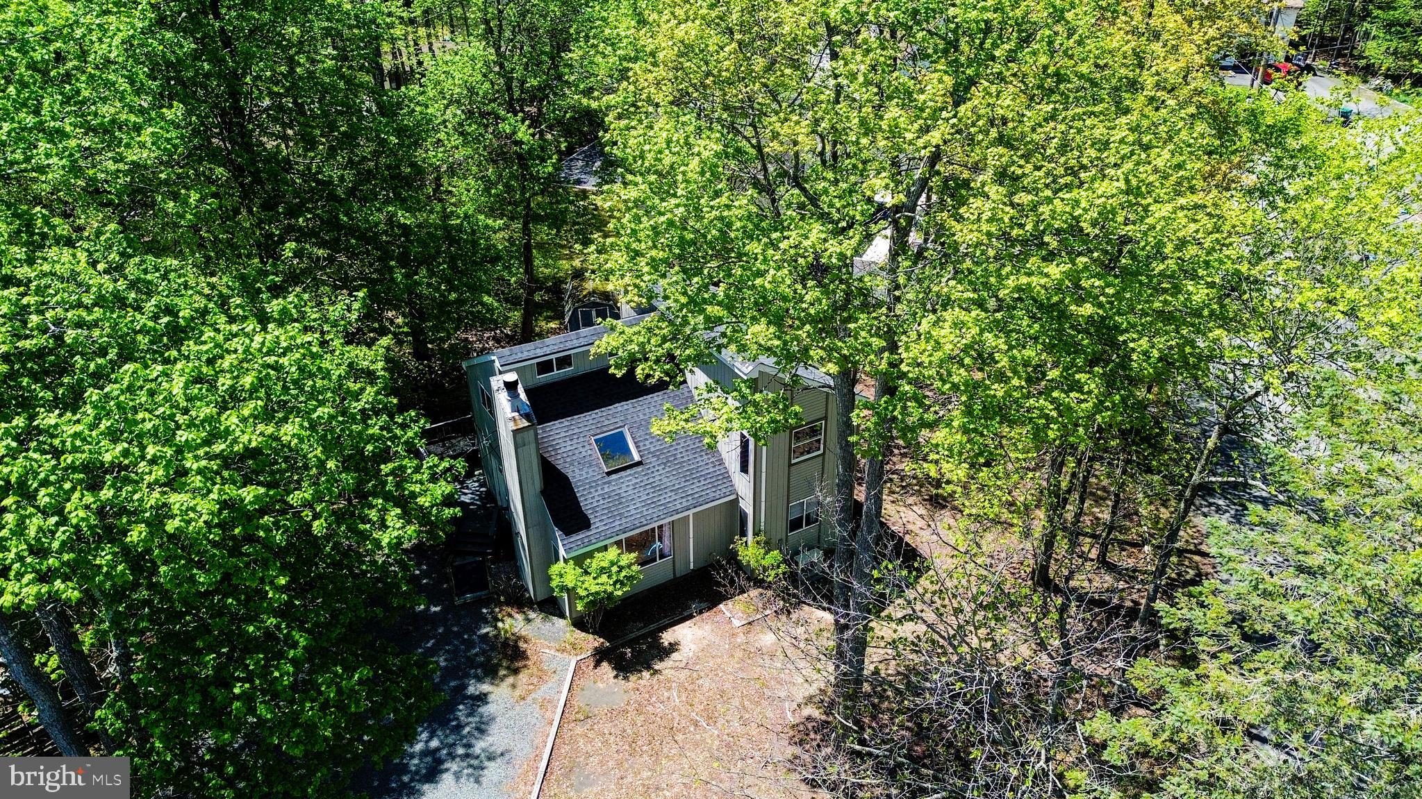 POCONO COUNTRY PLACE - Residential
