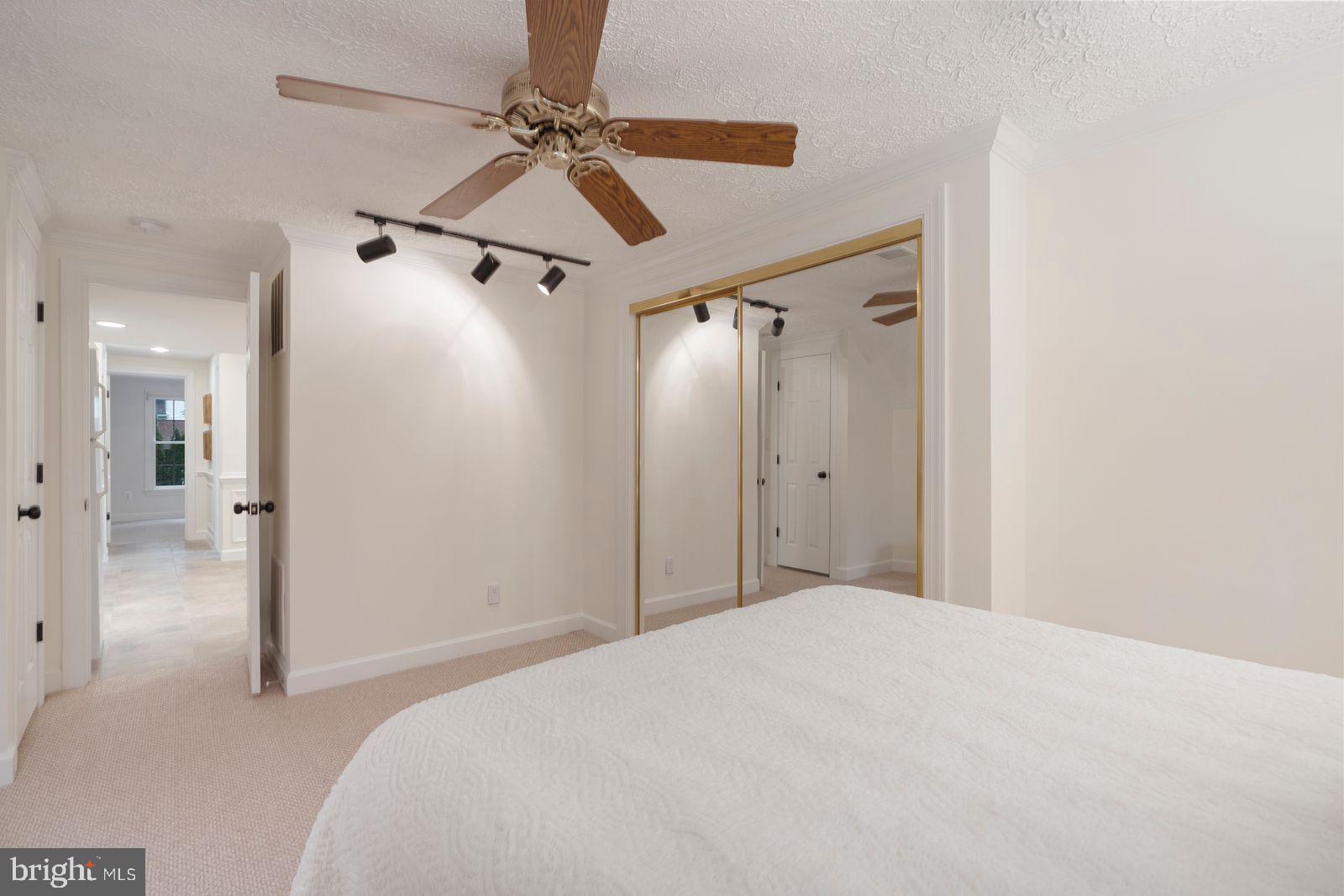 CHESTERBROOK GARDENS - Residential