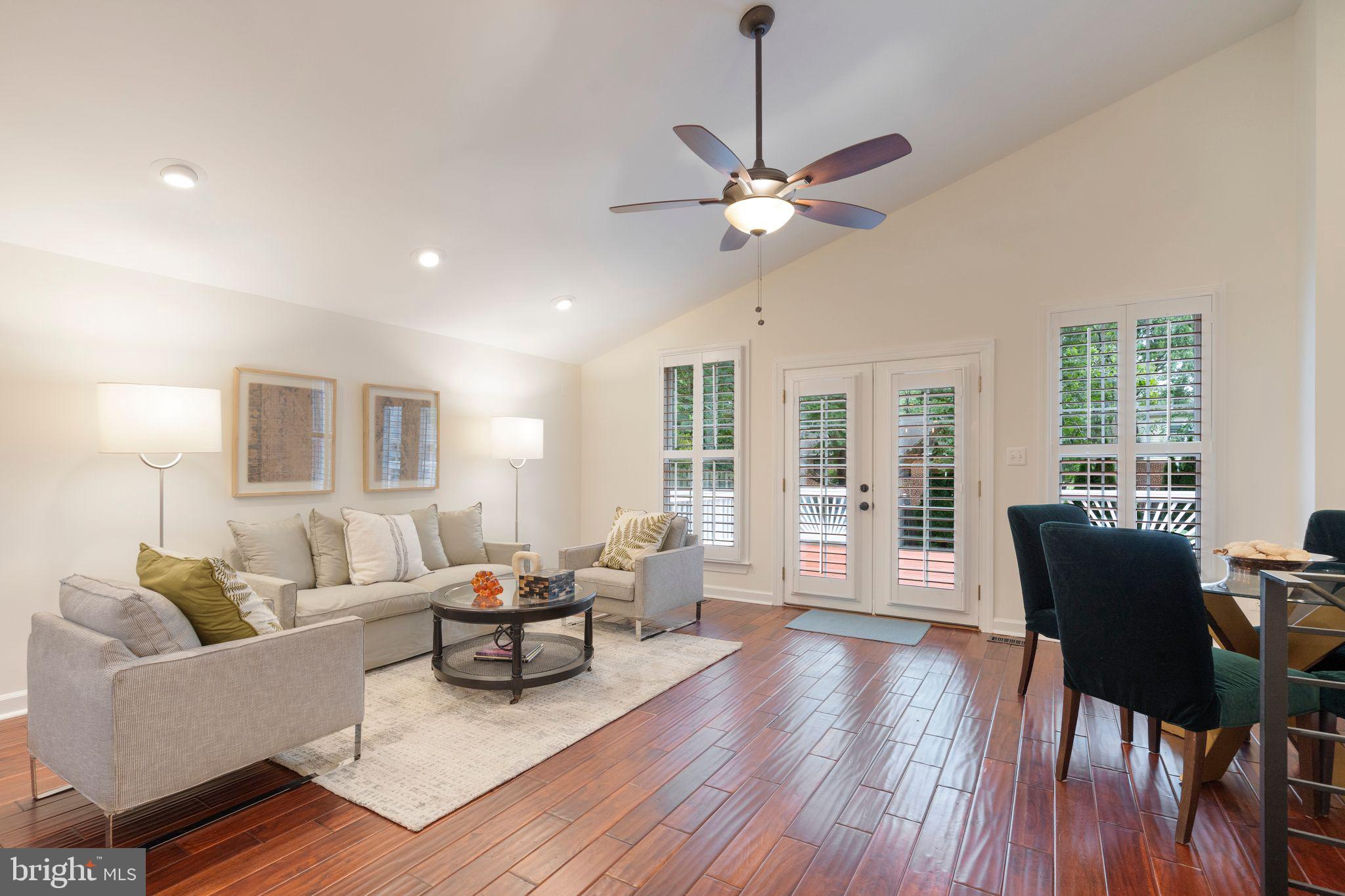 CHESTERBROOK GARDENS - Residential