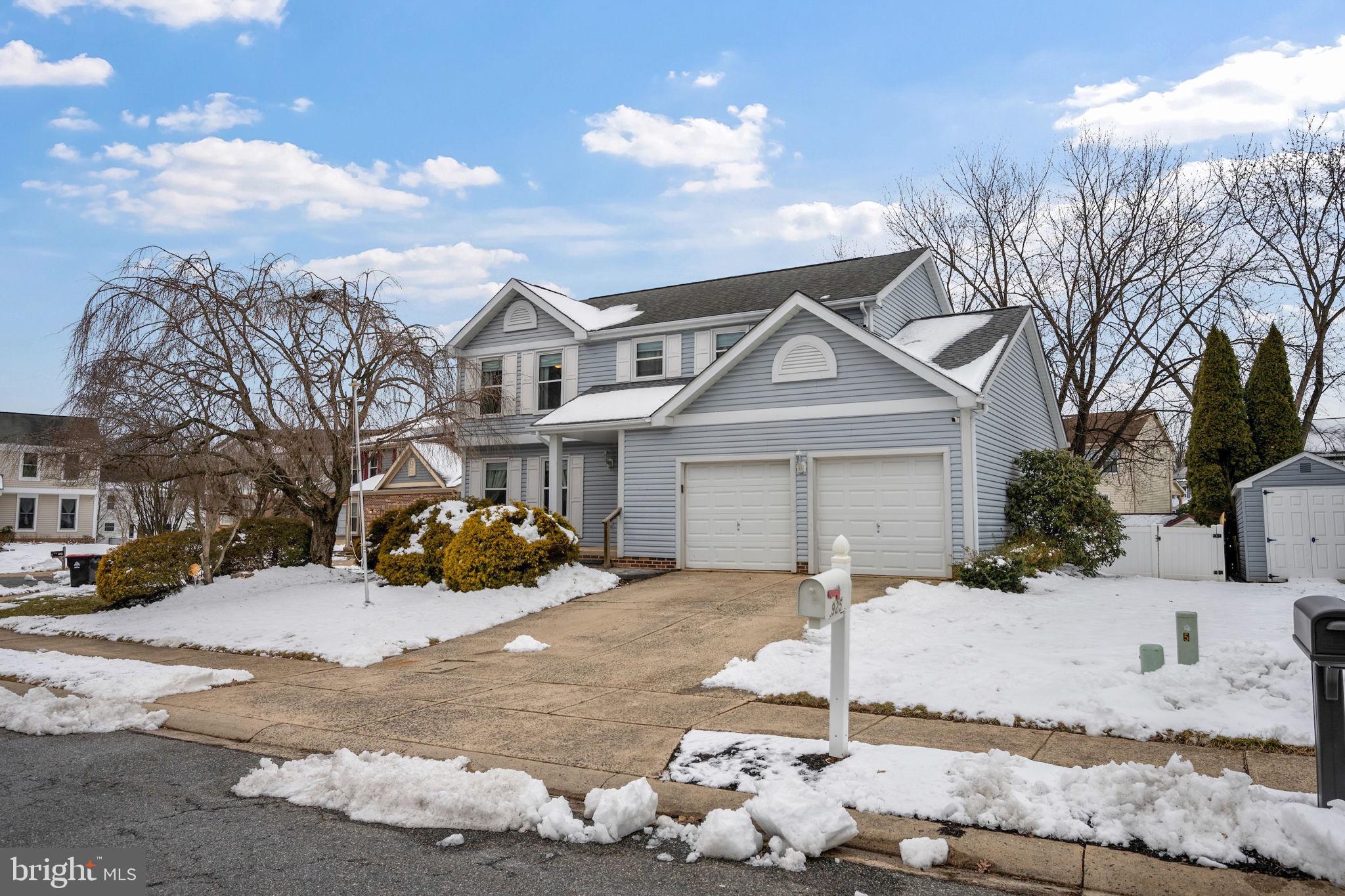 BRENTWOOD PARK - Residential