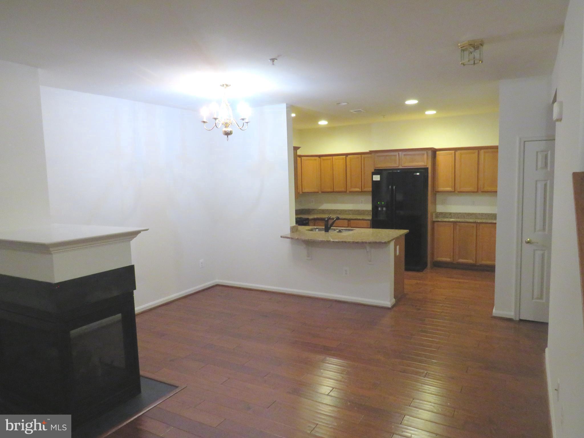 PEARMAN'S OVERLOOK - Residential Lease