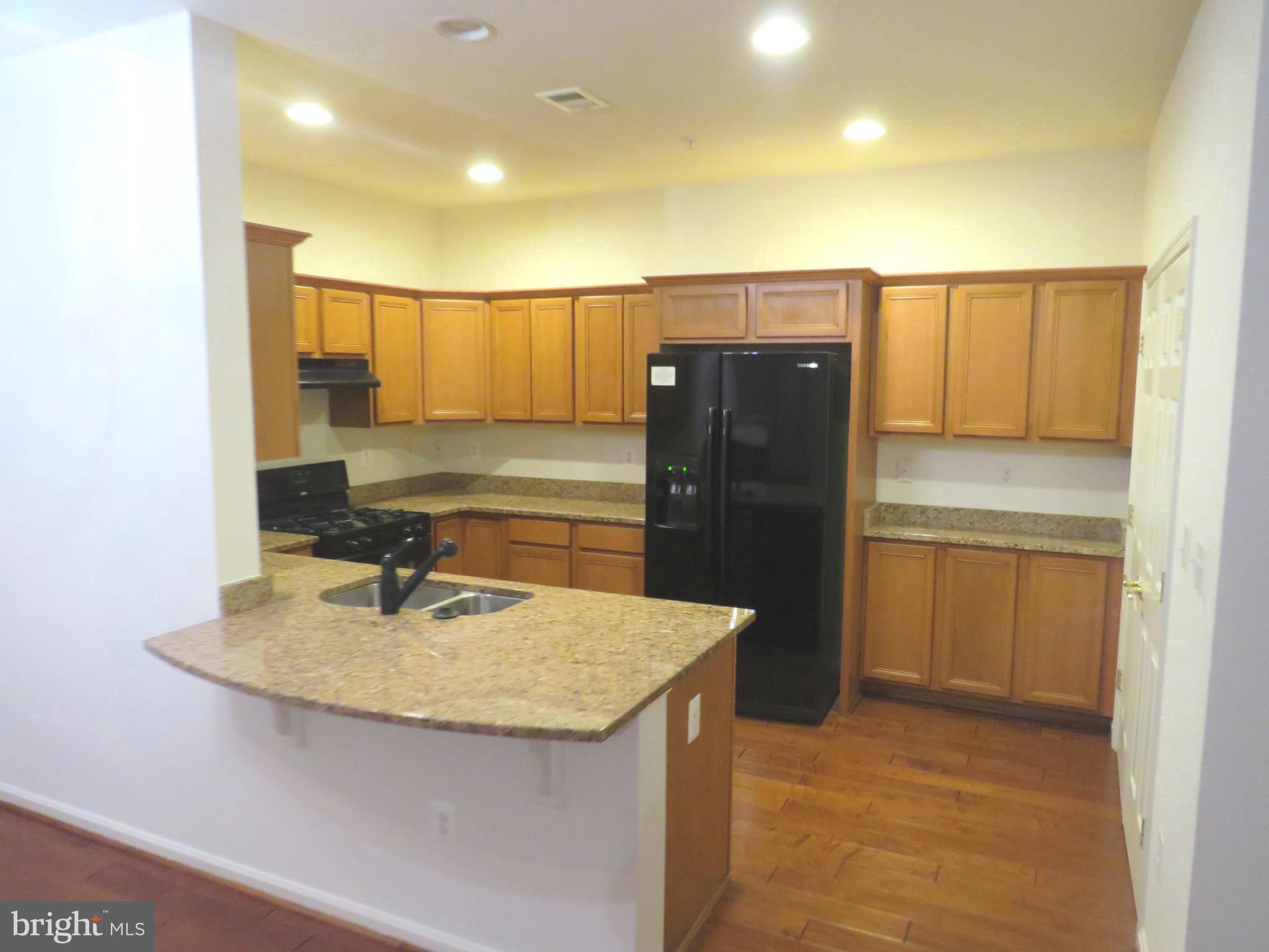 PEARMAN'S OVERLOOK - Residential Lease