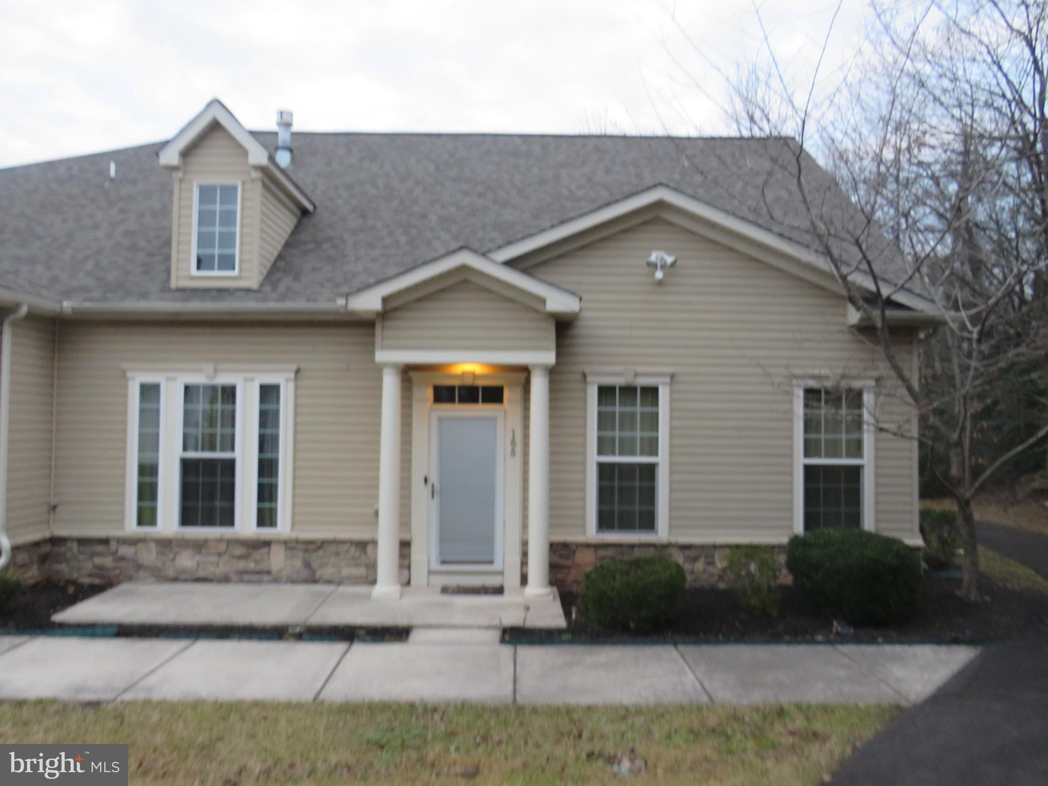 PEARMAN'S OVERLOOK - Residential Lease