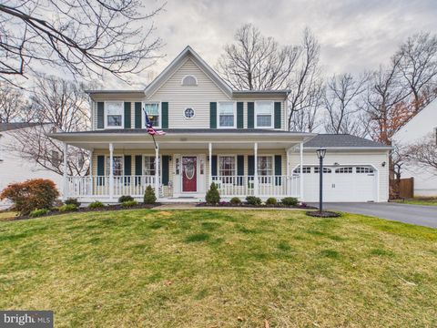 Photo of 3689 Hetten Lane, WOODBRIDGE, VA 22193 (MLS # VAPW2113414)