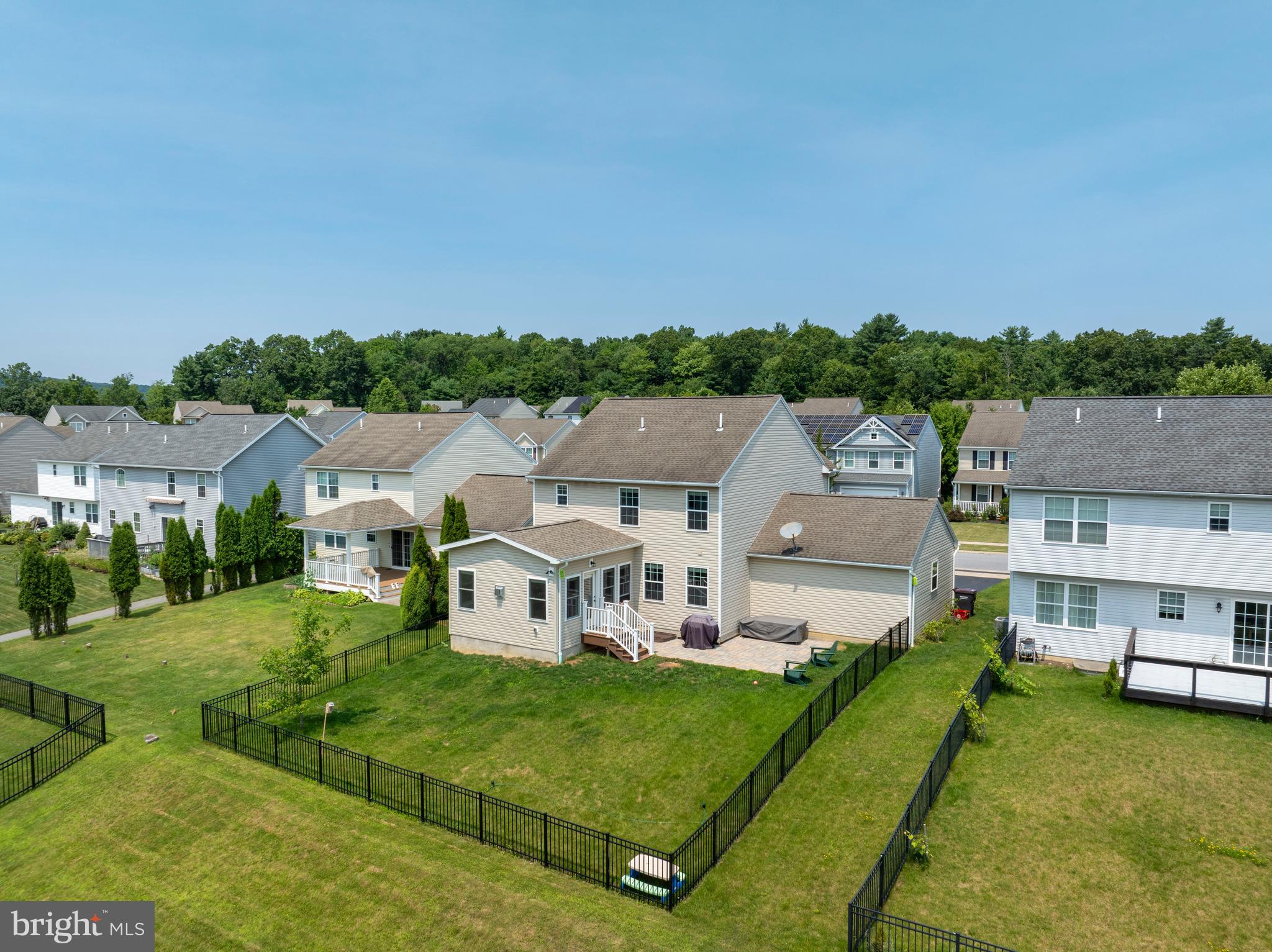 144 GARRET WAY