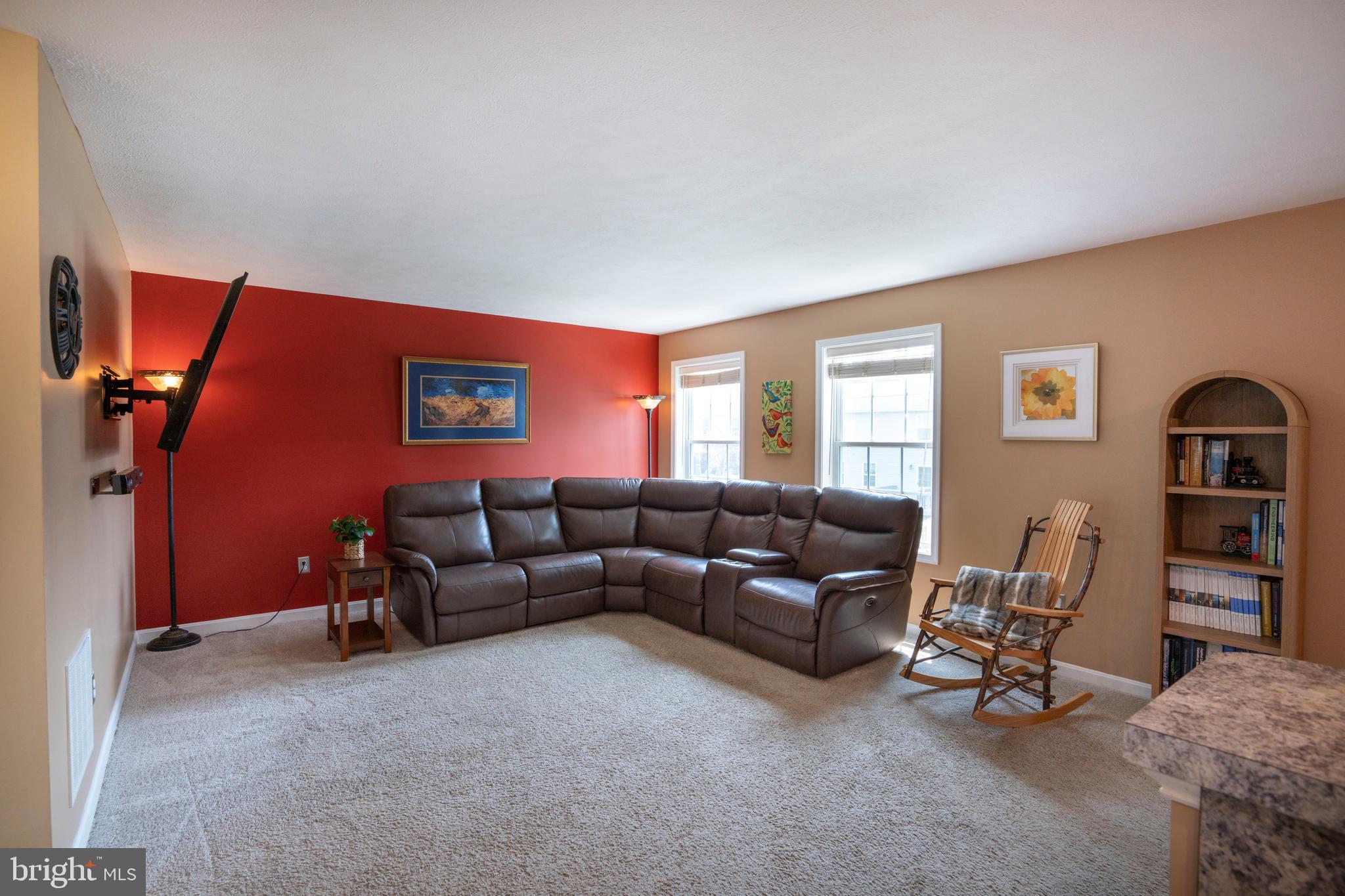 144 GARRET WAY
