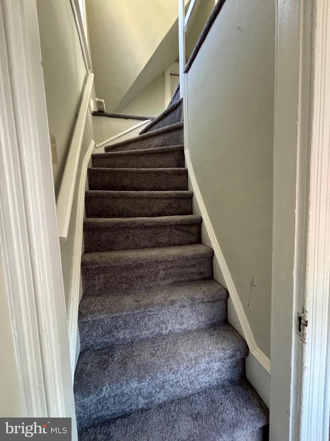 WILLOW GROVE - Residential Lease