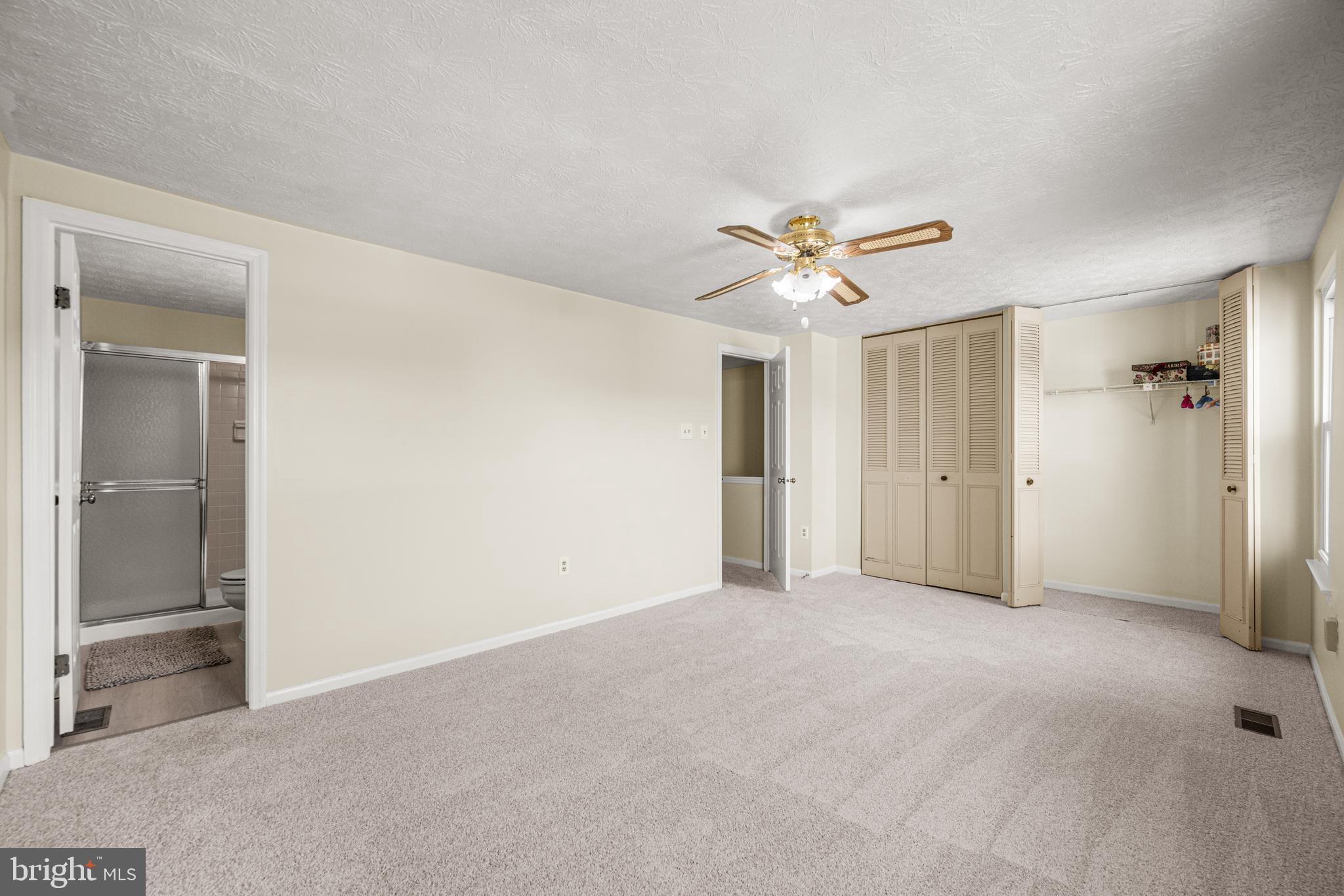 CLOVERFIELD MANOR - Residential