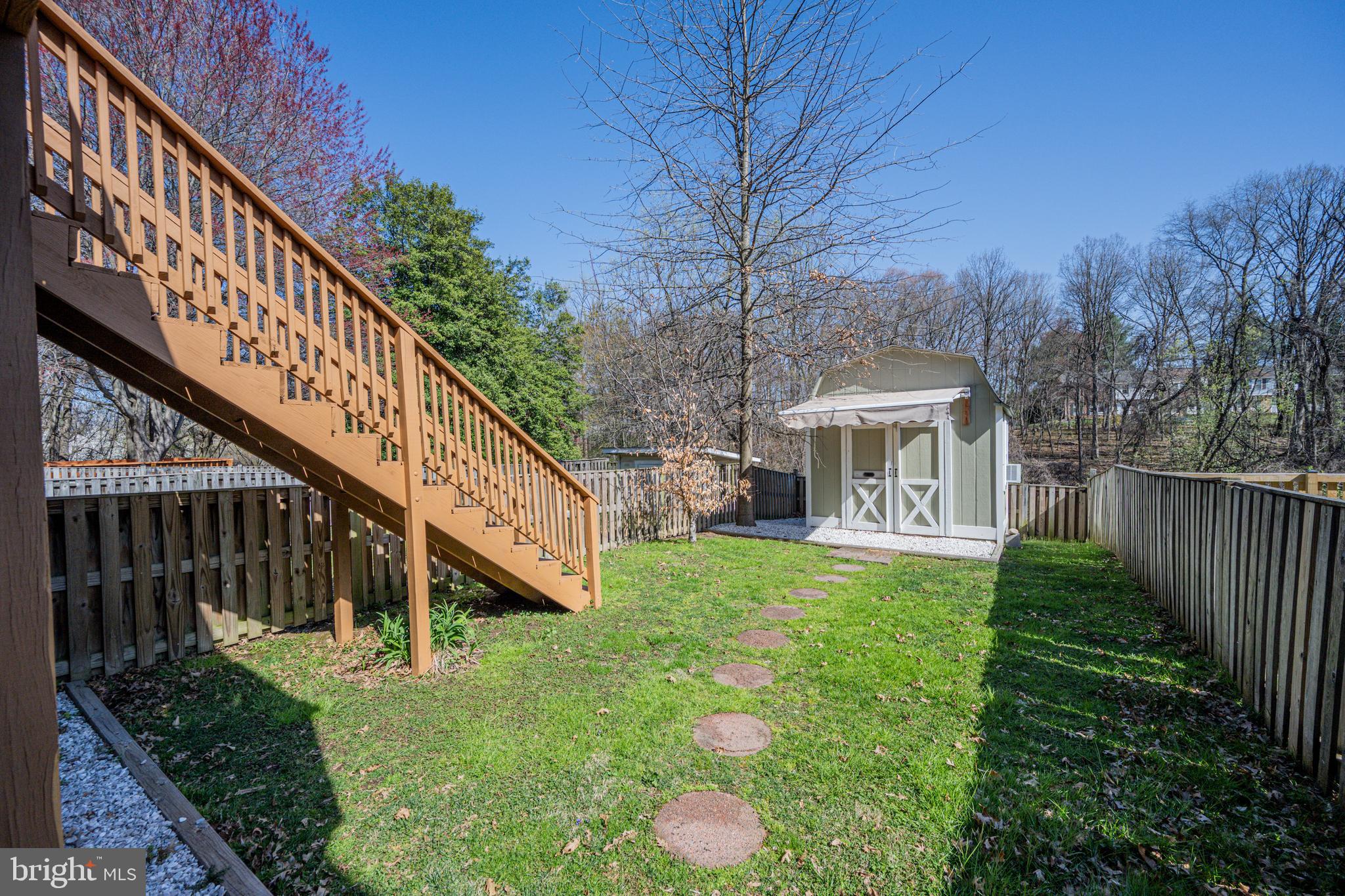 CLOVERFIELD MANOR - Residential