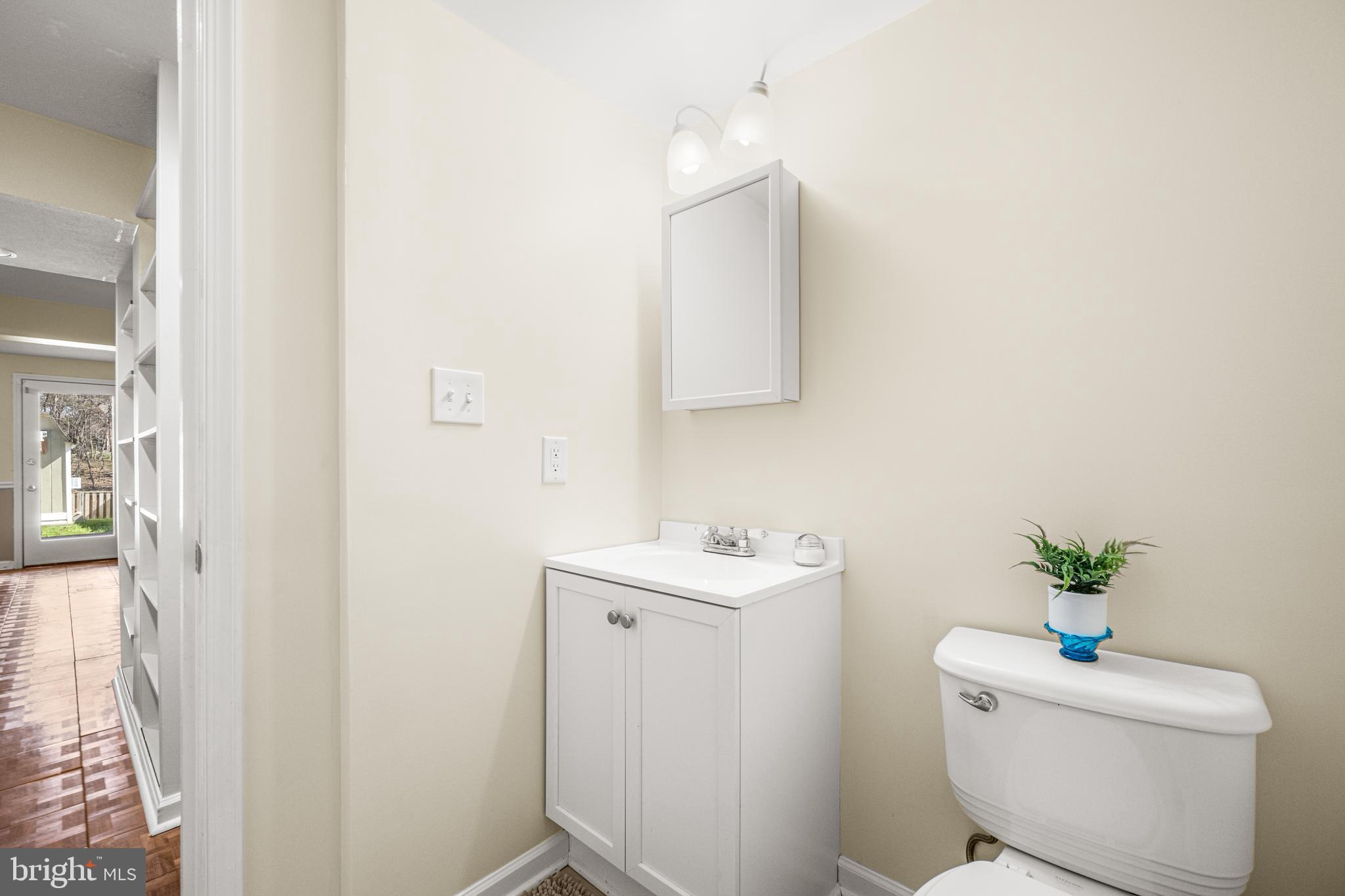 CLOVERFIELD MANOR - Residential