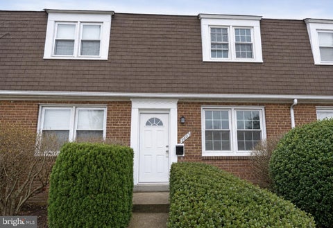 Condo For Sale - 2803 Iverson Street<br/> Prince Georges County, TEMPLE HILLS, MD 20748