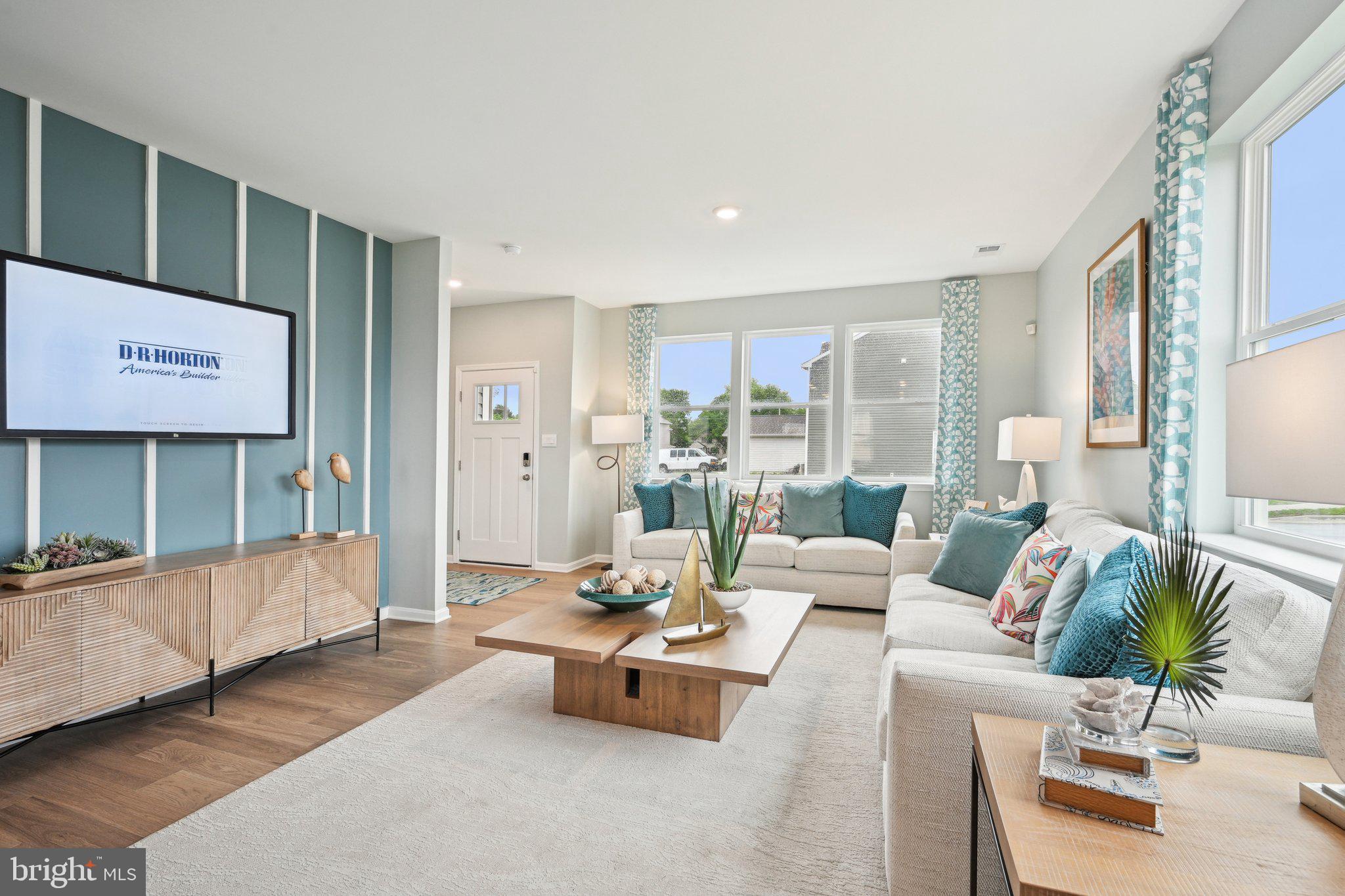 INGRAM VILLAGE - Residential