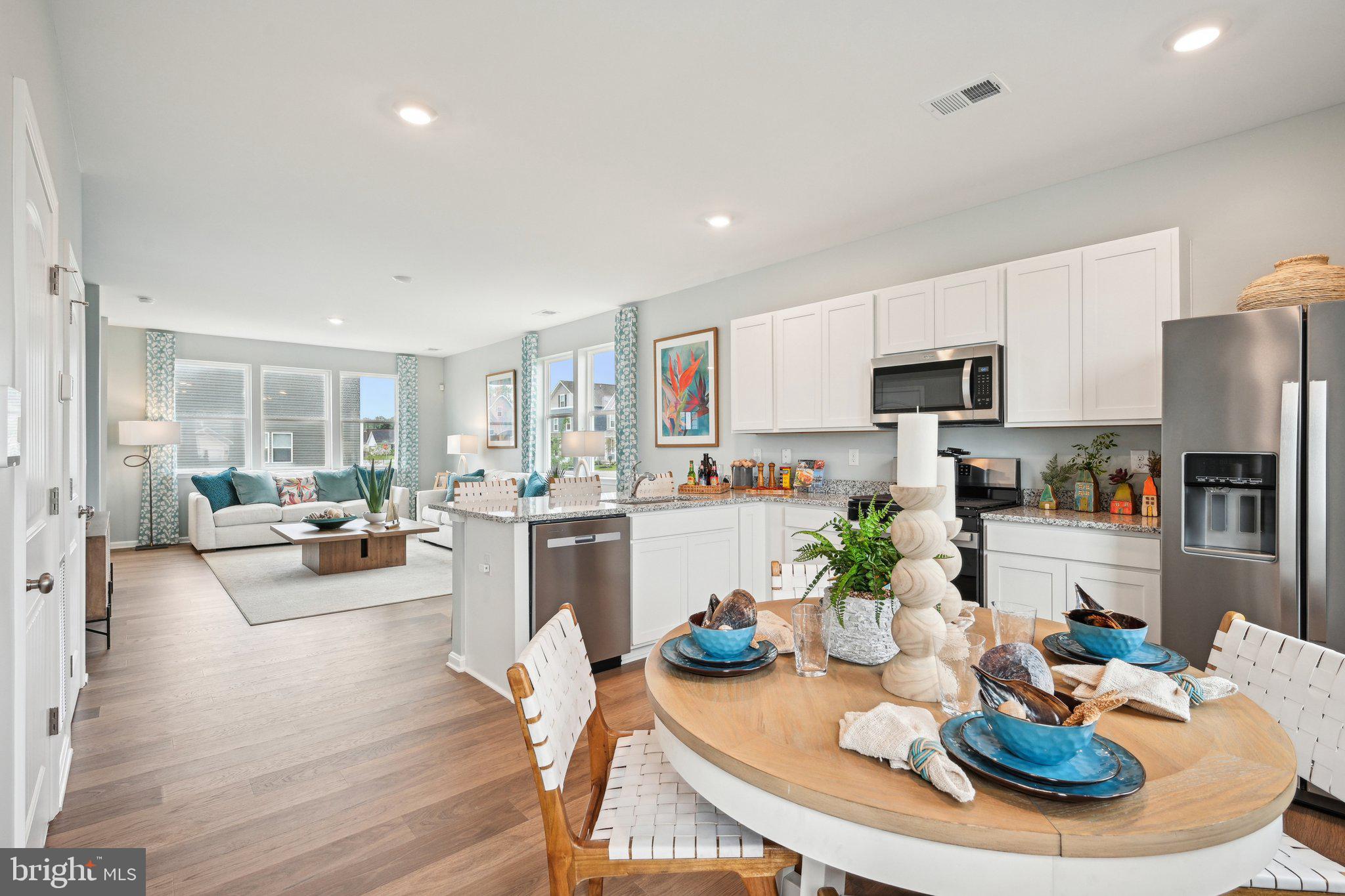 INGRAM VILLAGE - Residential