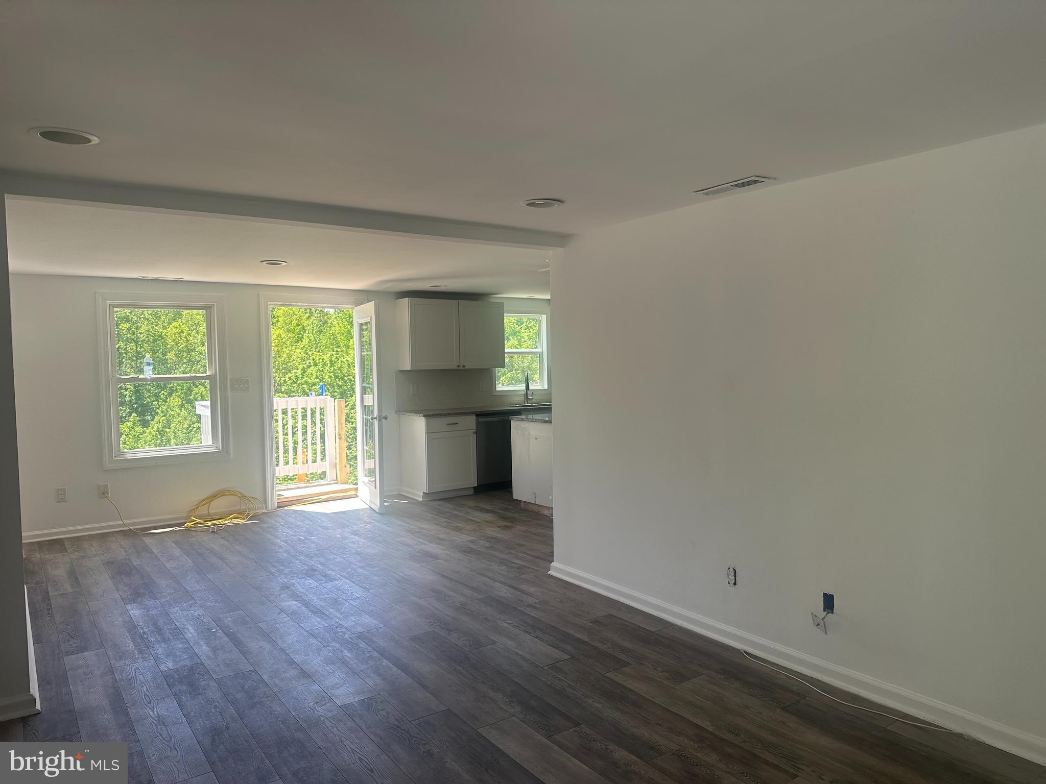 211 SANDY RIDGE ROAD
