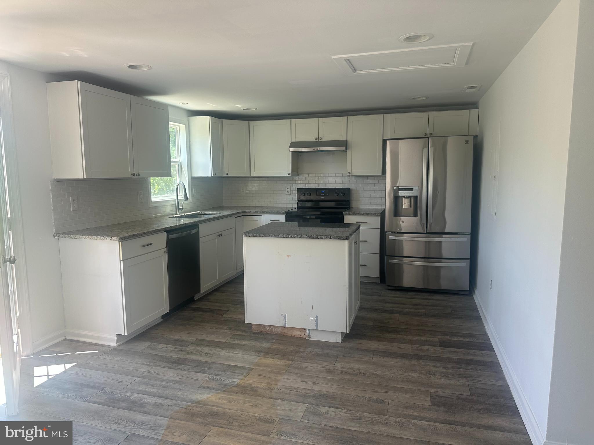211 SANDY RIDGE ROAD