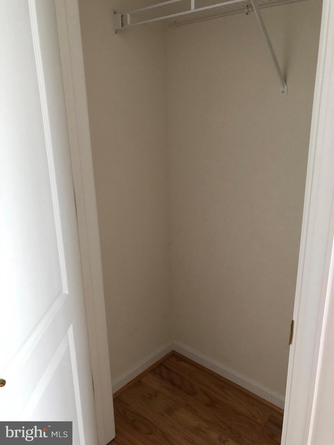 IRWINS CHOICE - Residential