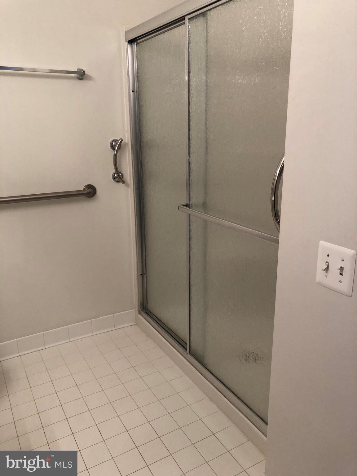 IRWINS CHOICE - Residential