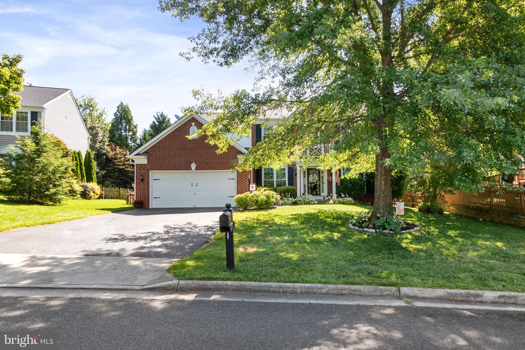 14933 HONEY LOCUST CT