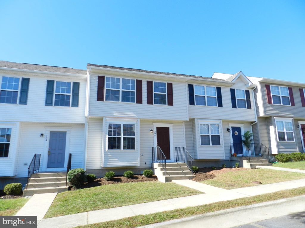 Photo of 304 Merrill Court, STAFFORD, VA 22554 (MLS # VAST2043658)