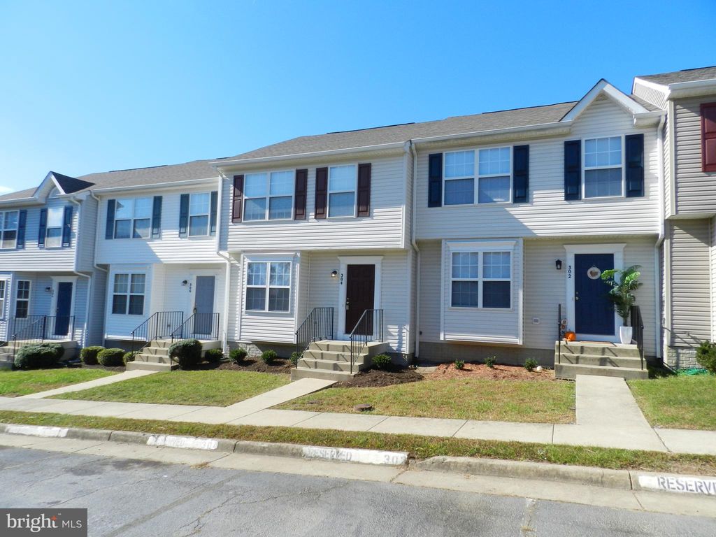 Photo of 304 Merrill Court, STAFFORD, VA 22554 (MLS # VAST2043658)