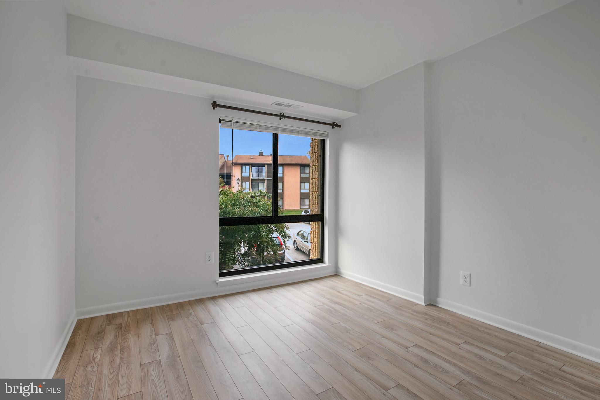 VILLAGE OF LONG REACH - Residential Lease