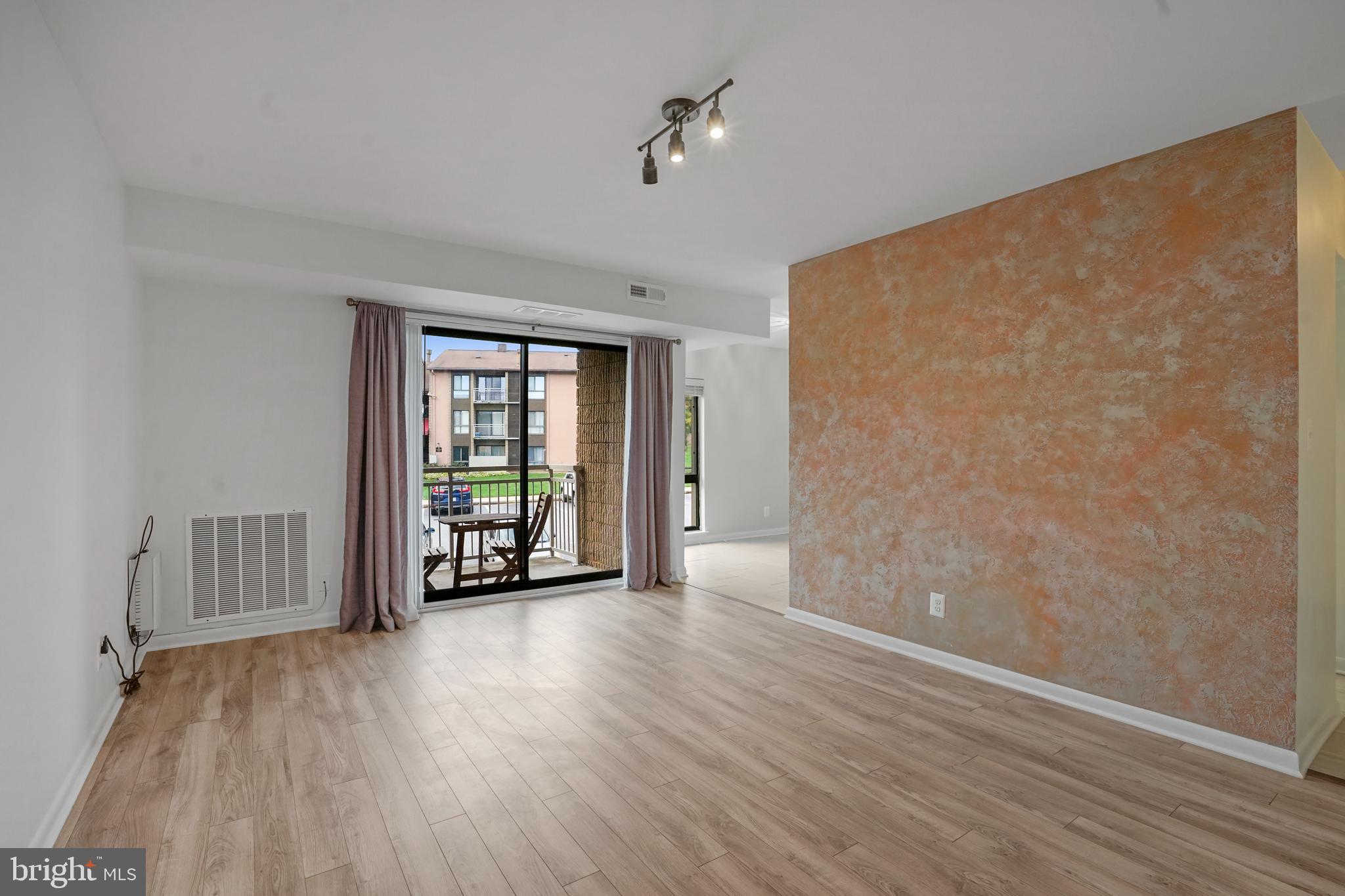 VILLAGE OF LONG REACH - Residential Lease